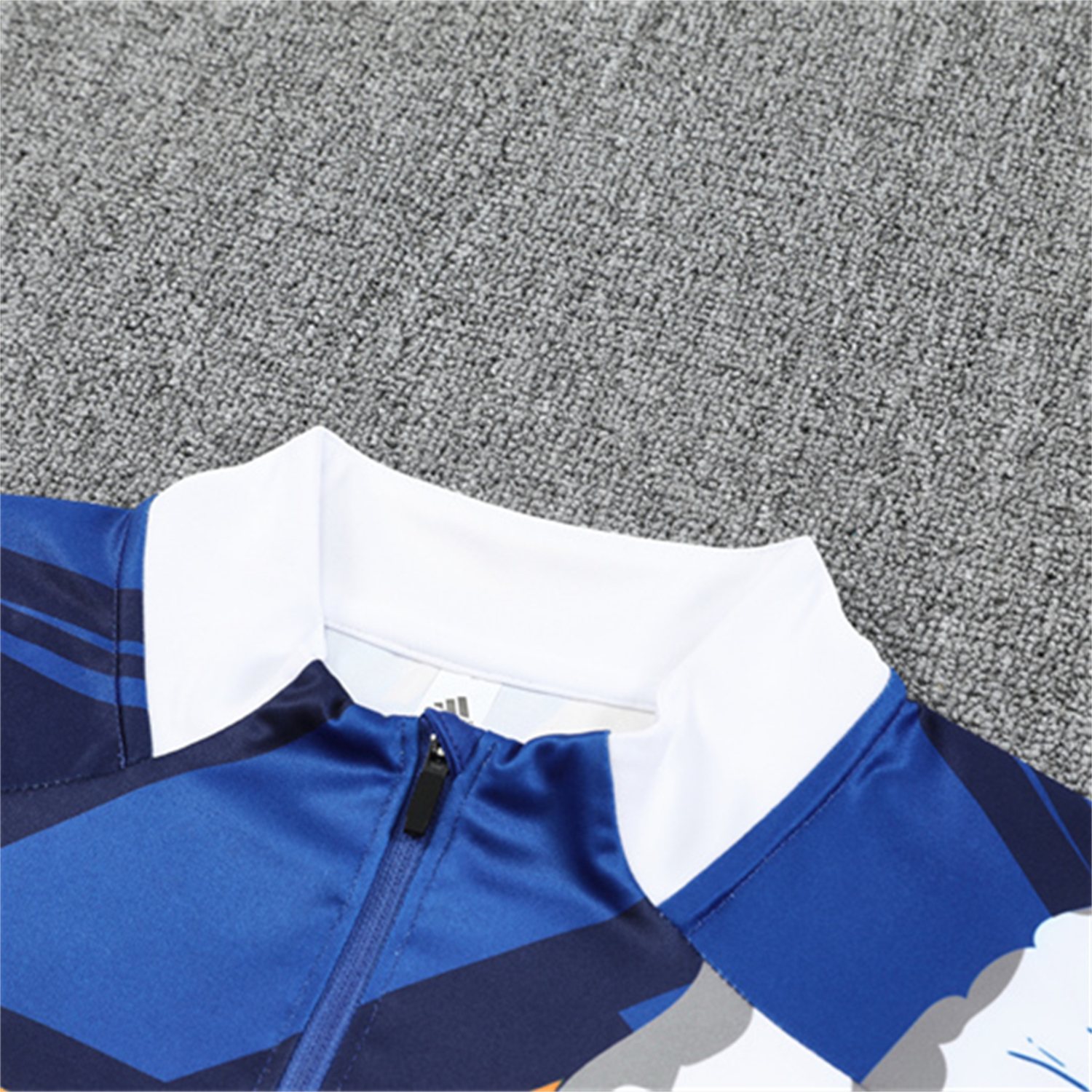 AlphaJersey-Real Madrid 25-26 Long Sleeve Training Set - Yellow, White and Blue Camouflage Top and Black Pants