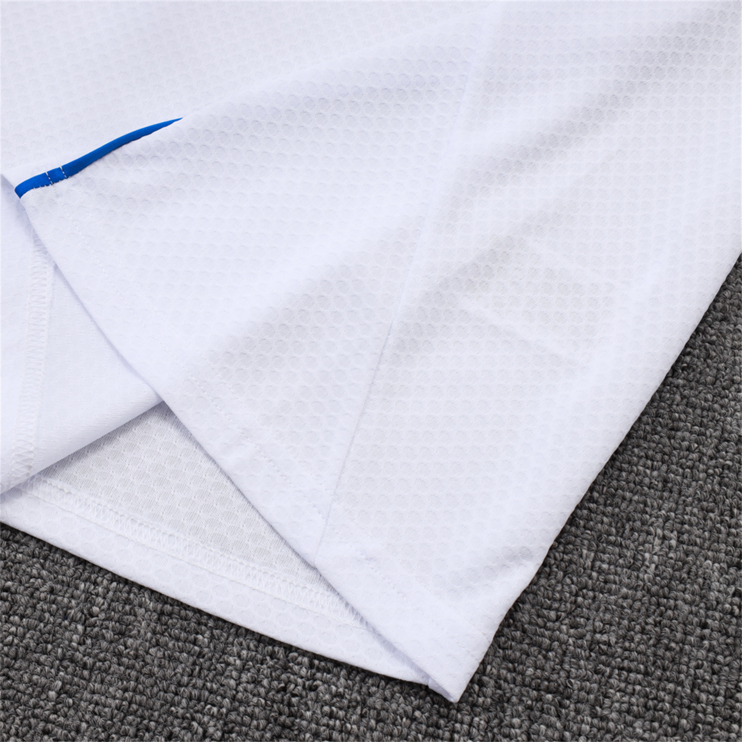 AlphaJersey-Bayern Munich 25-26 Short-Sleeve Training Set - White Throwback Top & Grey Shorts