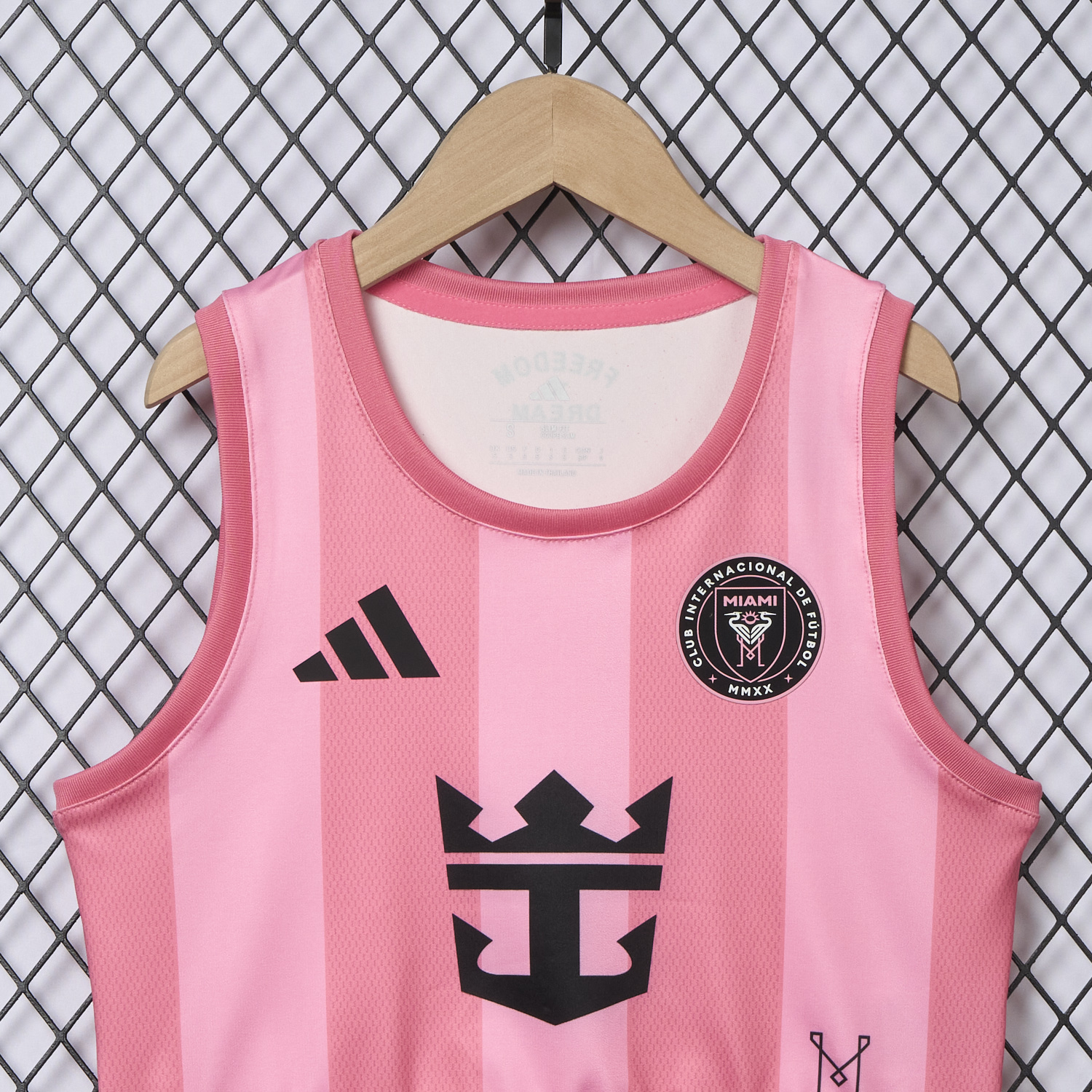 AlphaJersey-Women's INT M.A.M 25-26 Home Yoga Vest