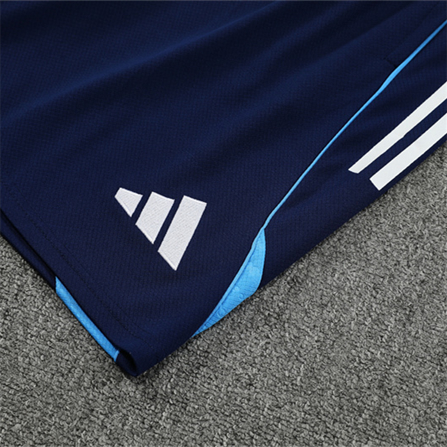 AlphaJersey-Real Madrid 25-26 Kids Short-Sleeve Training Set - Royal Blue Top & Royal Blue Shorts