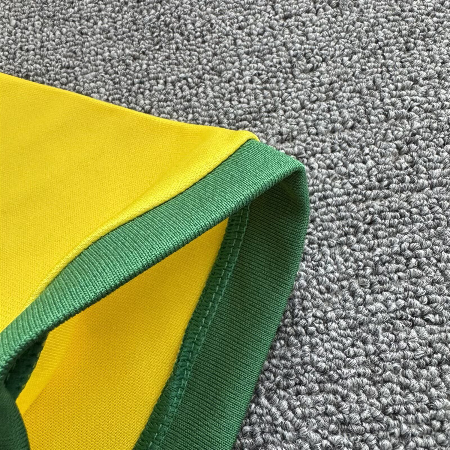 AlphaJersey-Retro Brazil 1970 Home Kids Kit