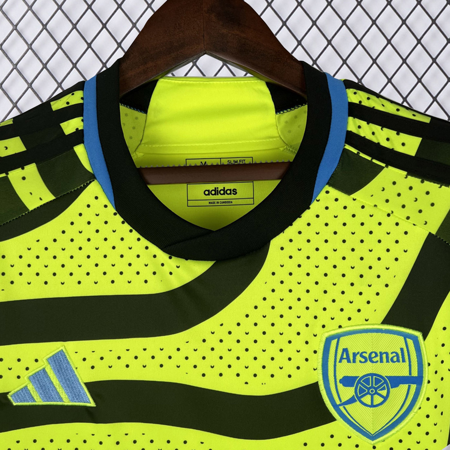 AlphaJersey-Retro Arsenal 2023-24 Away Jersey