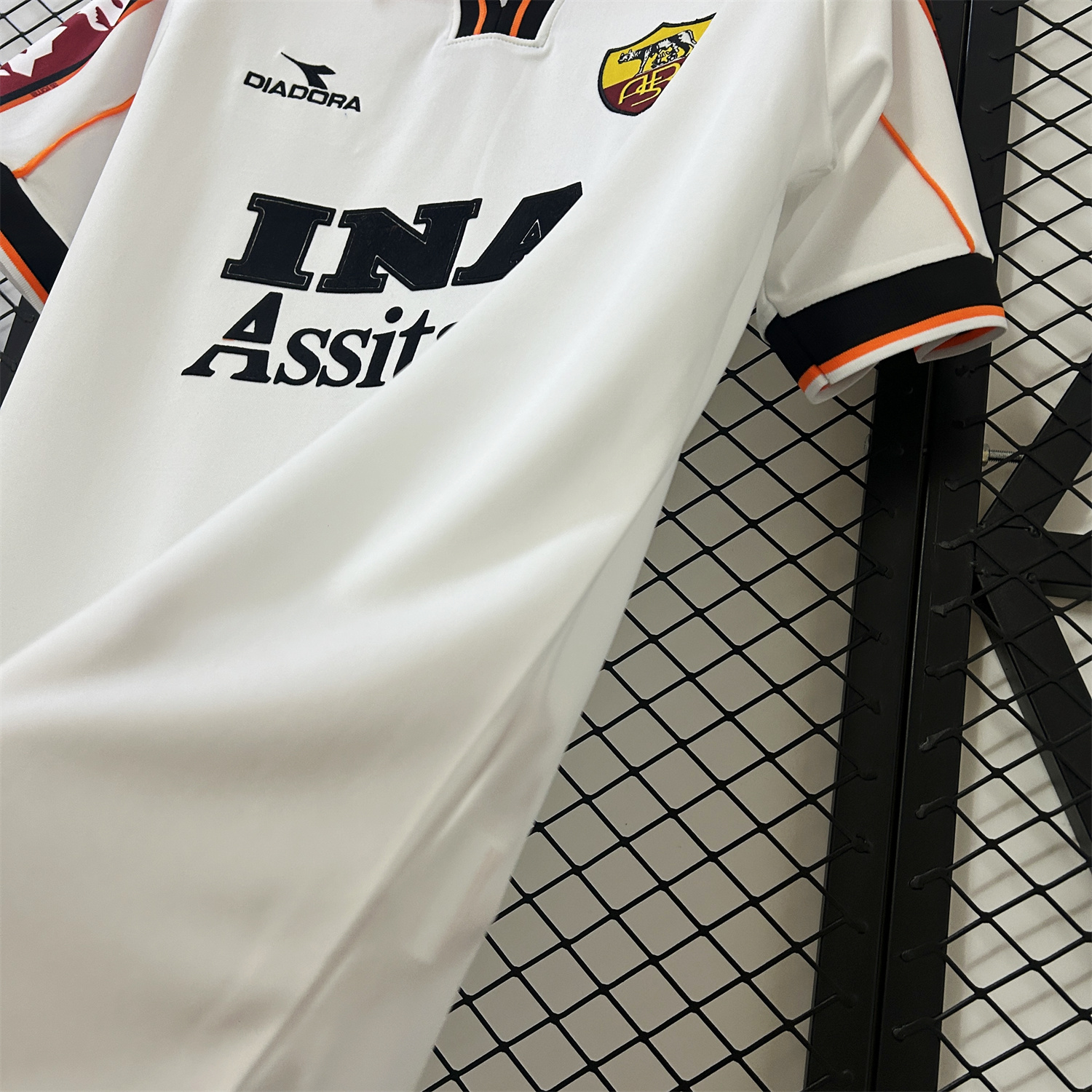 AlphaJersey-Retro Roma 1998-99 Away Jersey