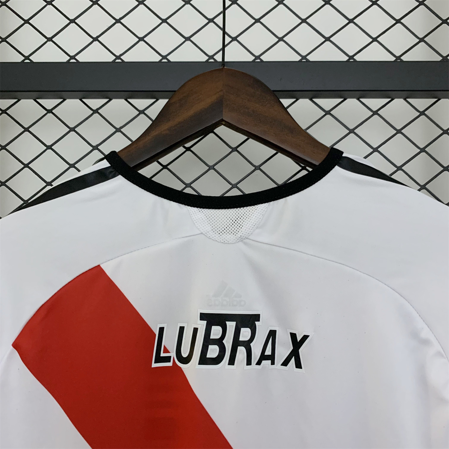 AlphaJersey-Retro River Plate 2006-07 Home Jersey