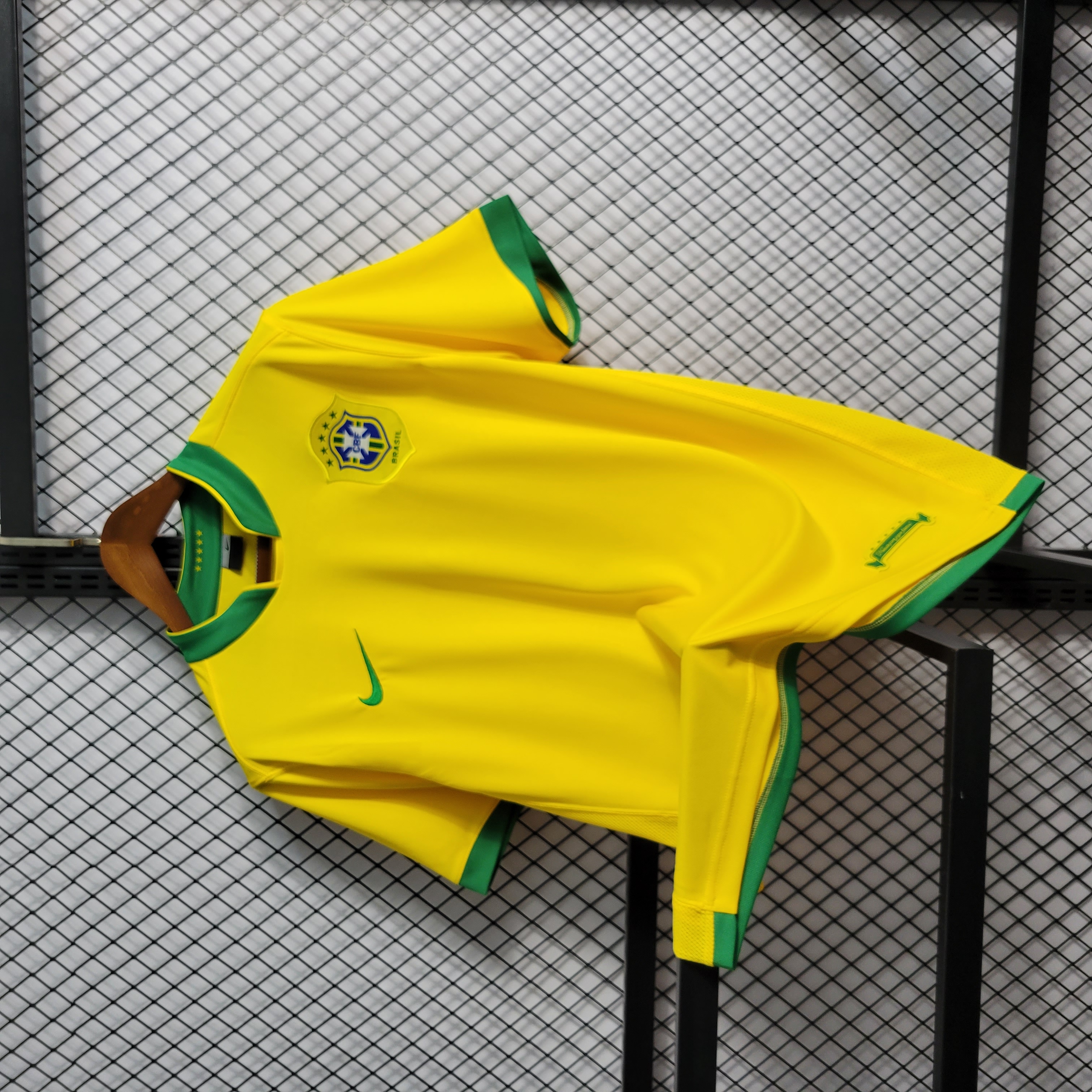 AlphaJersey-Retro Brazil 2006 Home Stadium Jersey