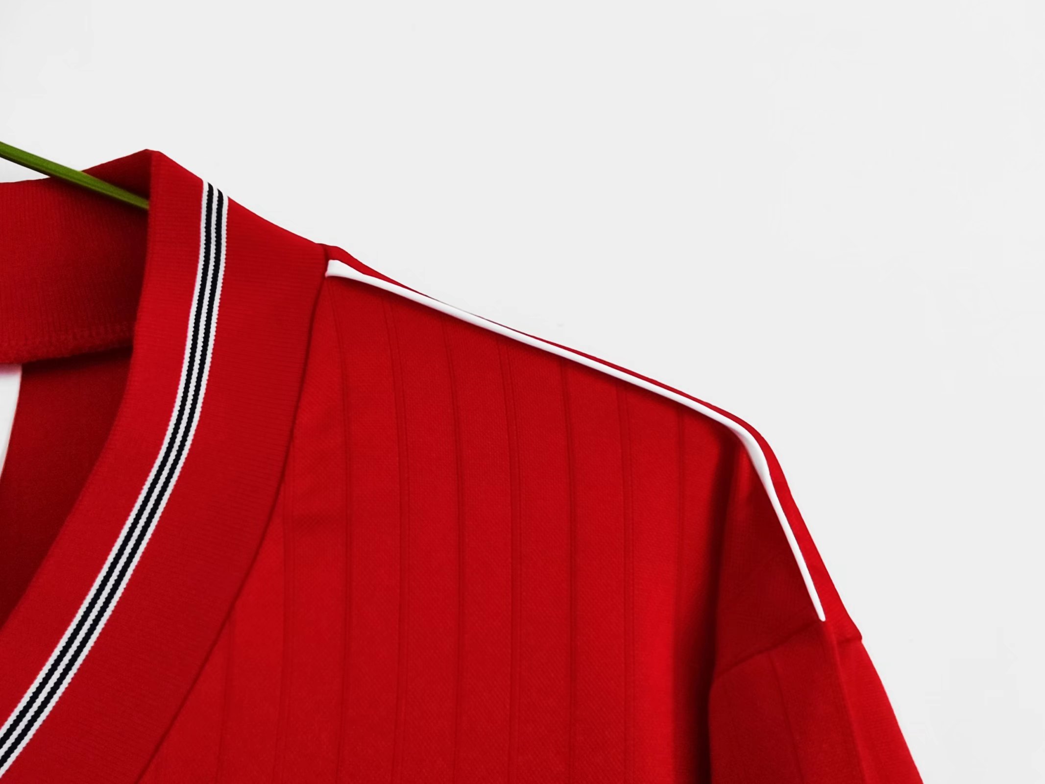 AlphaJersey-Retro England 1984-87 Away Stadium Jersey