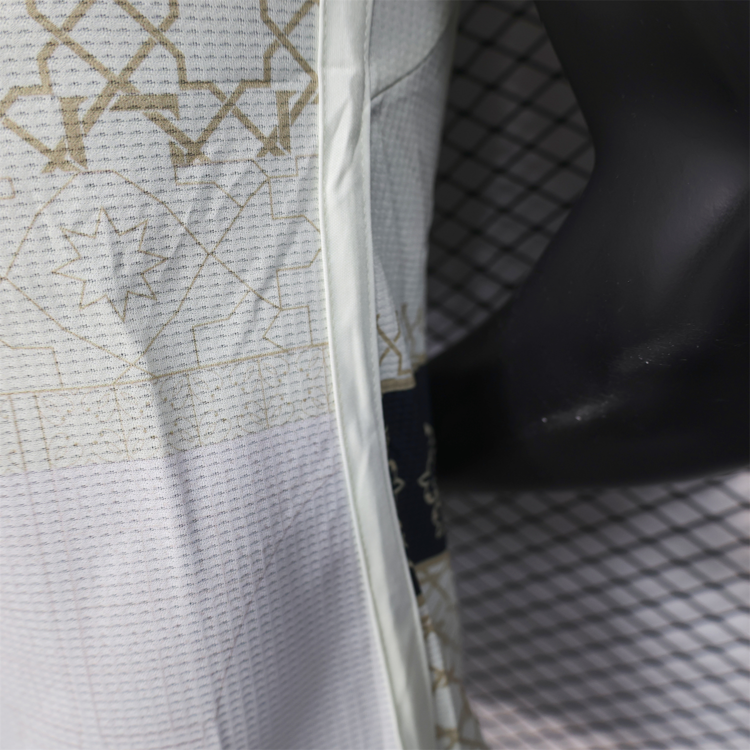 AlphaJersey-Algeria 25-26 Light Yellow with Black Classical Pattern Jersey - Player Version