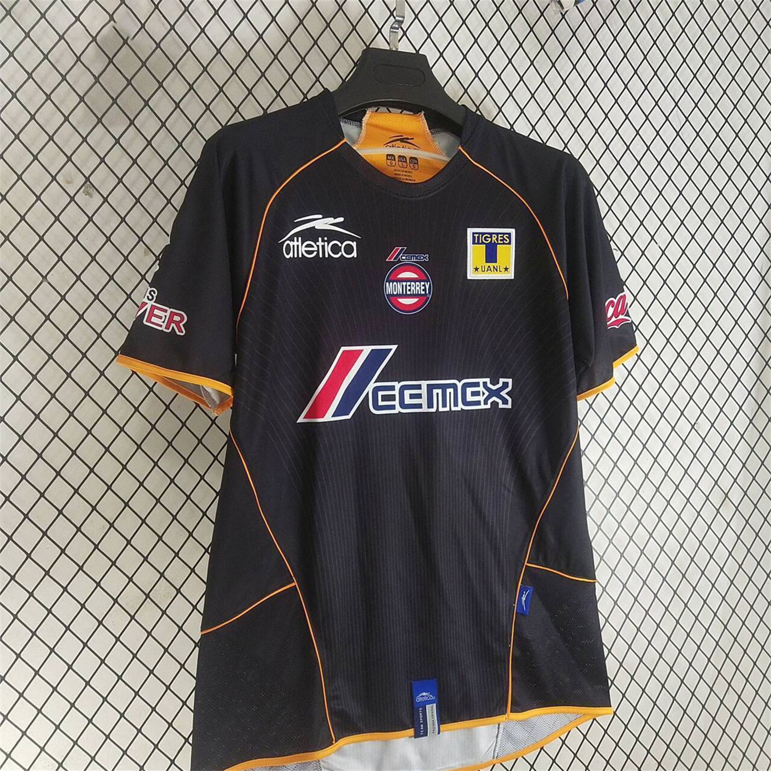 AlphaJersey-Retro Tigres UANL 2005-06 Third Jersey