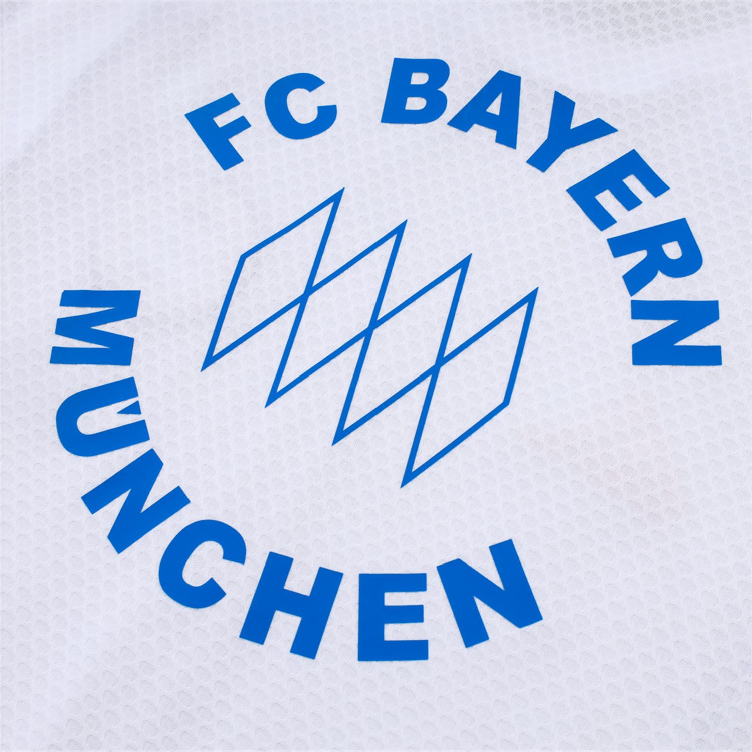 AlphaJersey-Bayern Munich 25-26 Short-Sleeve Training Set - White Throwback Top & Grey Shorts