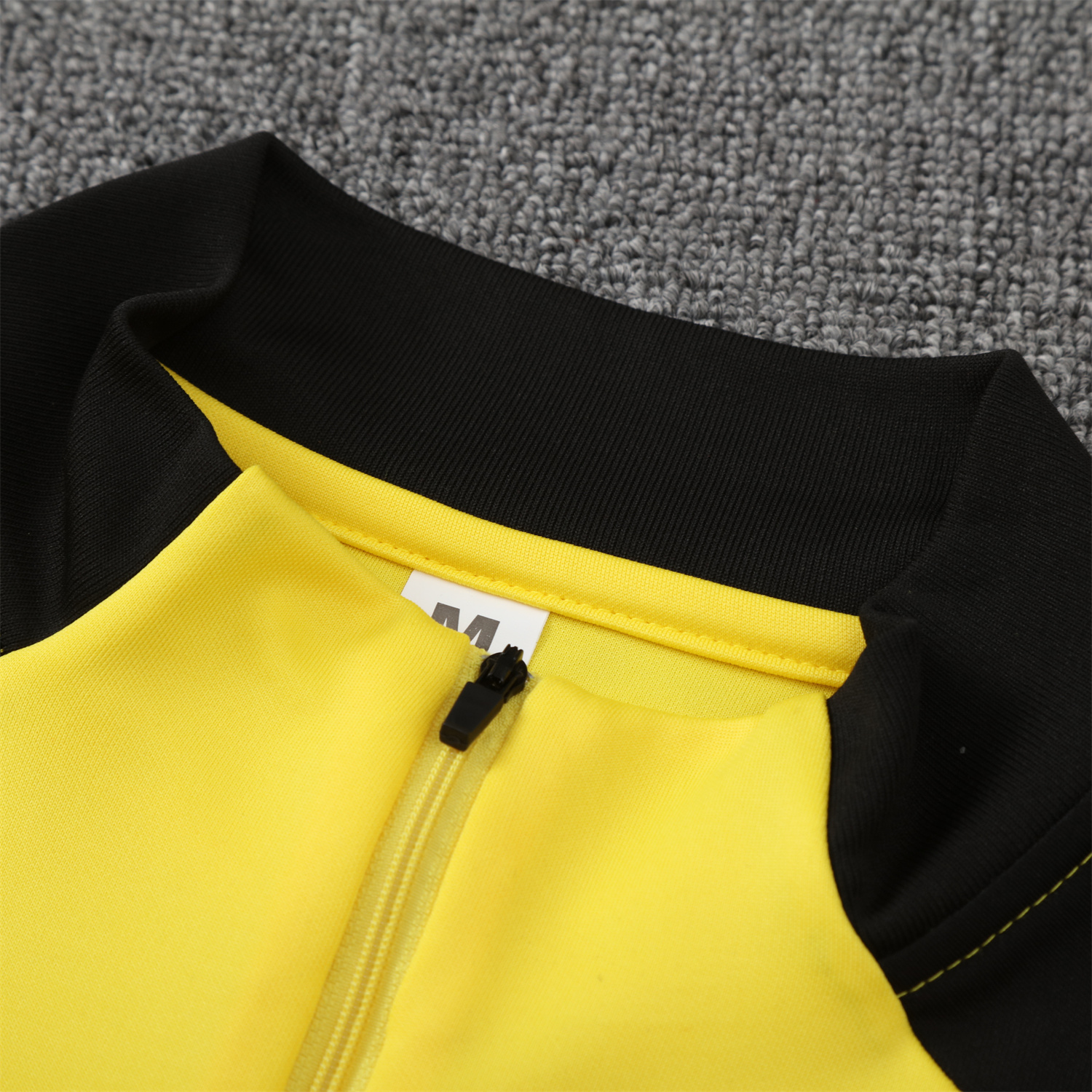 AlphaJersey-Atletico Mineiro 25-26 Long Sleeve Training Set - Yellow Top & Black Pants