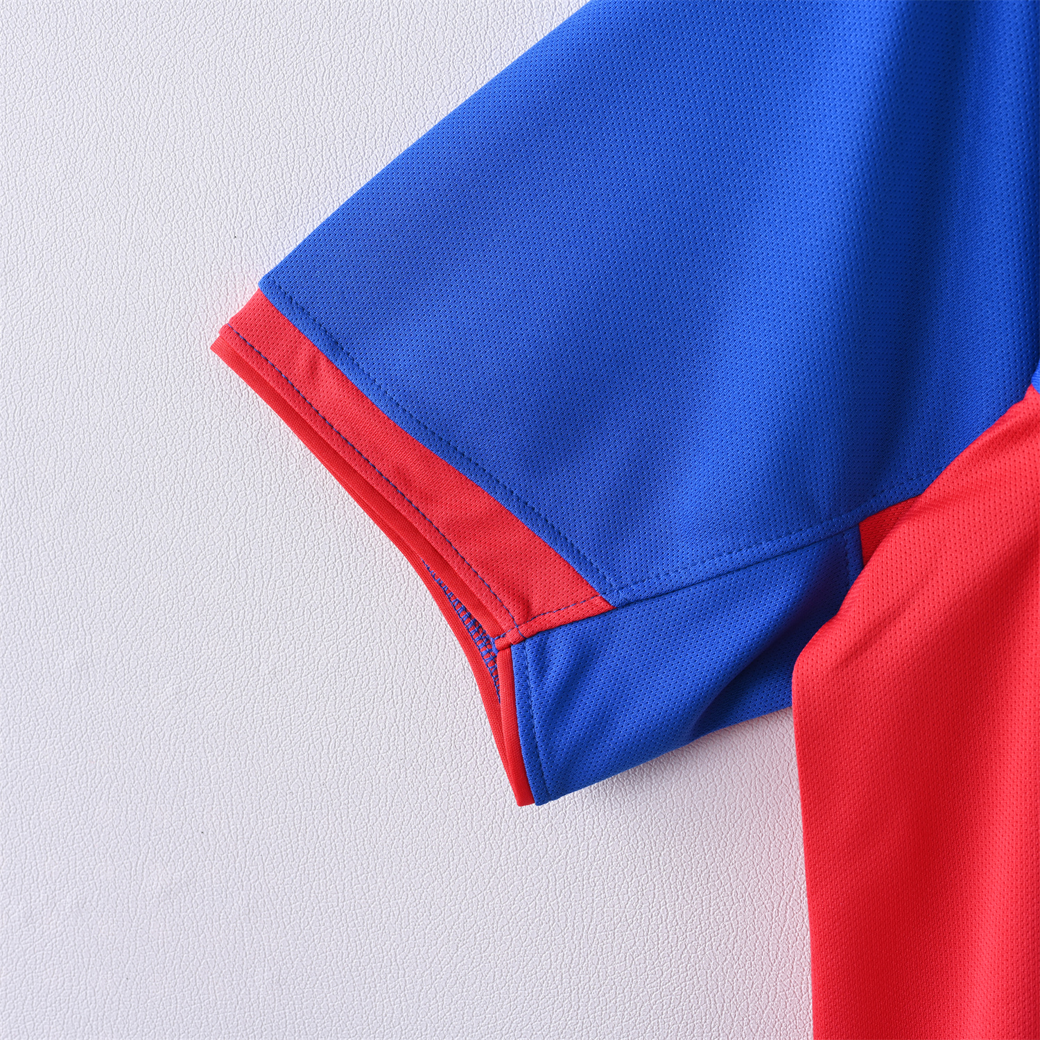 AlphaJersey-Retro Barcelona 04-05 Home Jersey