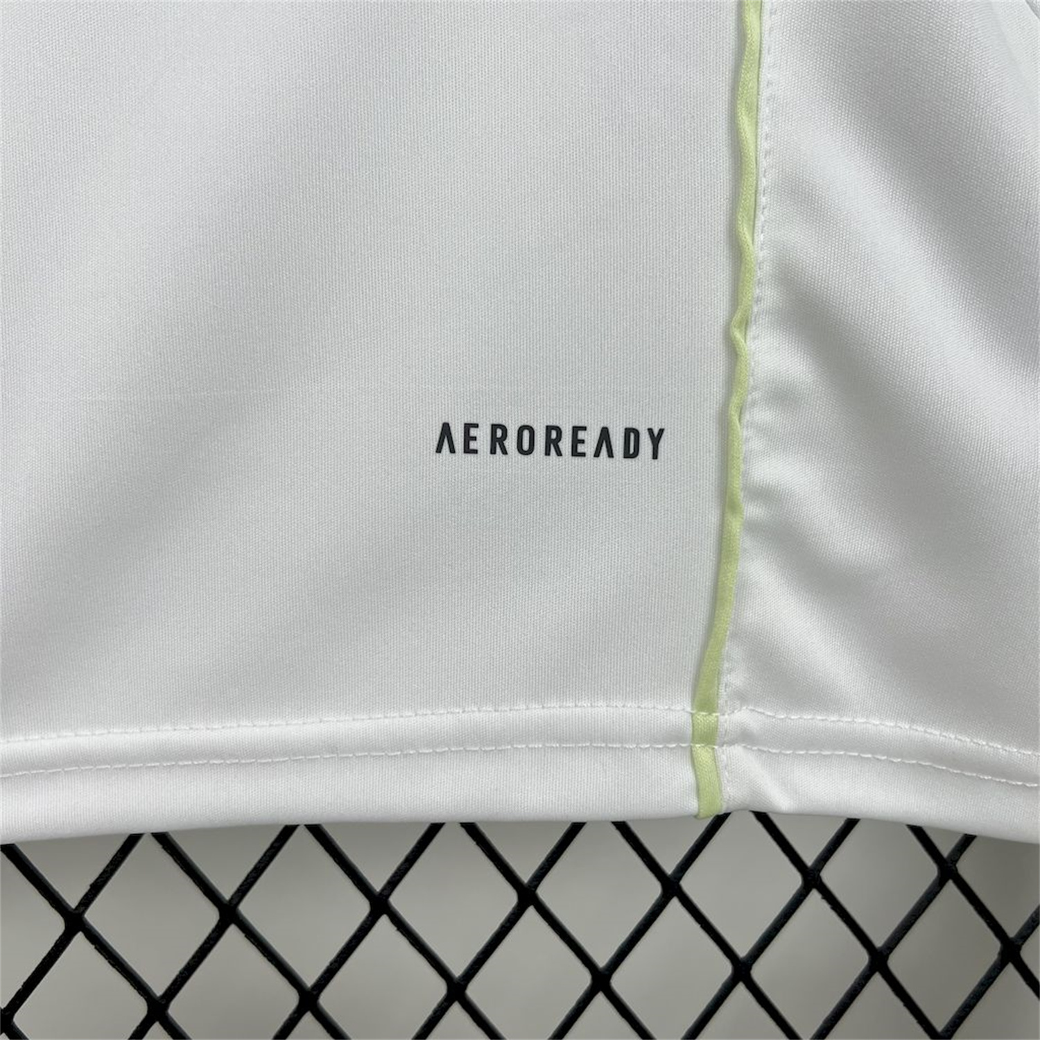AlphaJersey-Real Madrid 25-26 Urban Purist Throwback White Jersey - Fans Version