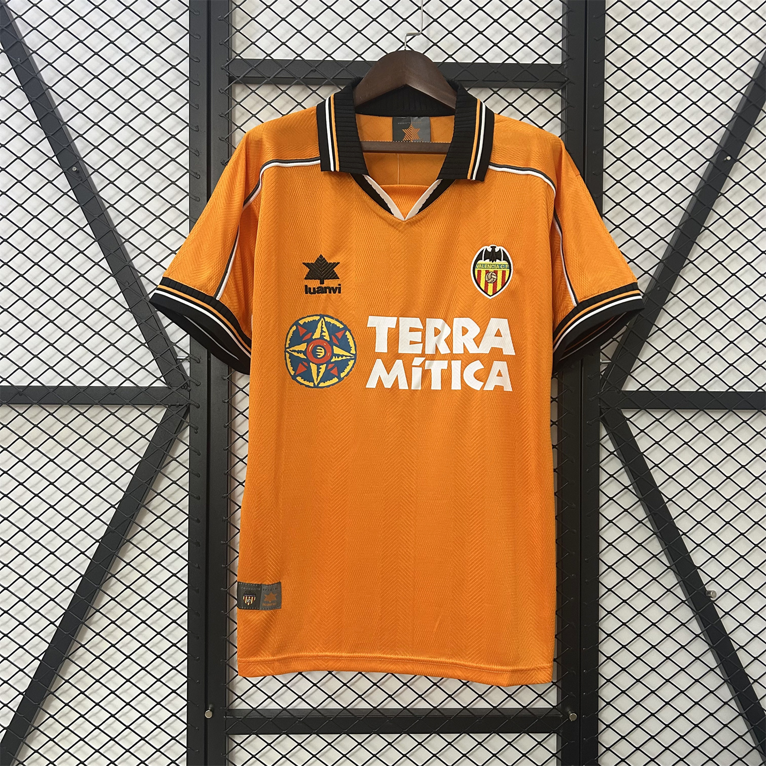 AlphaJersey-Retro Valencia 1999-00 Away Jersey