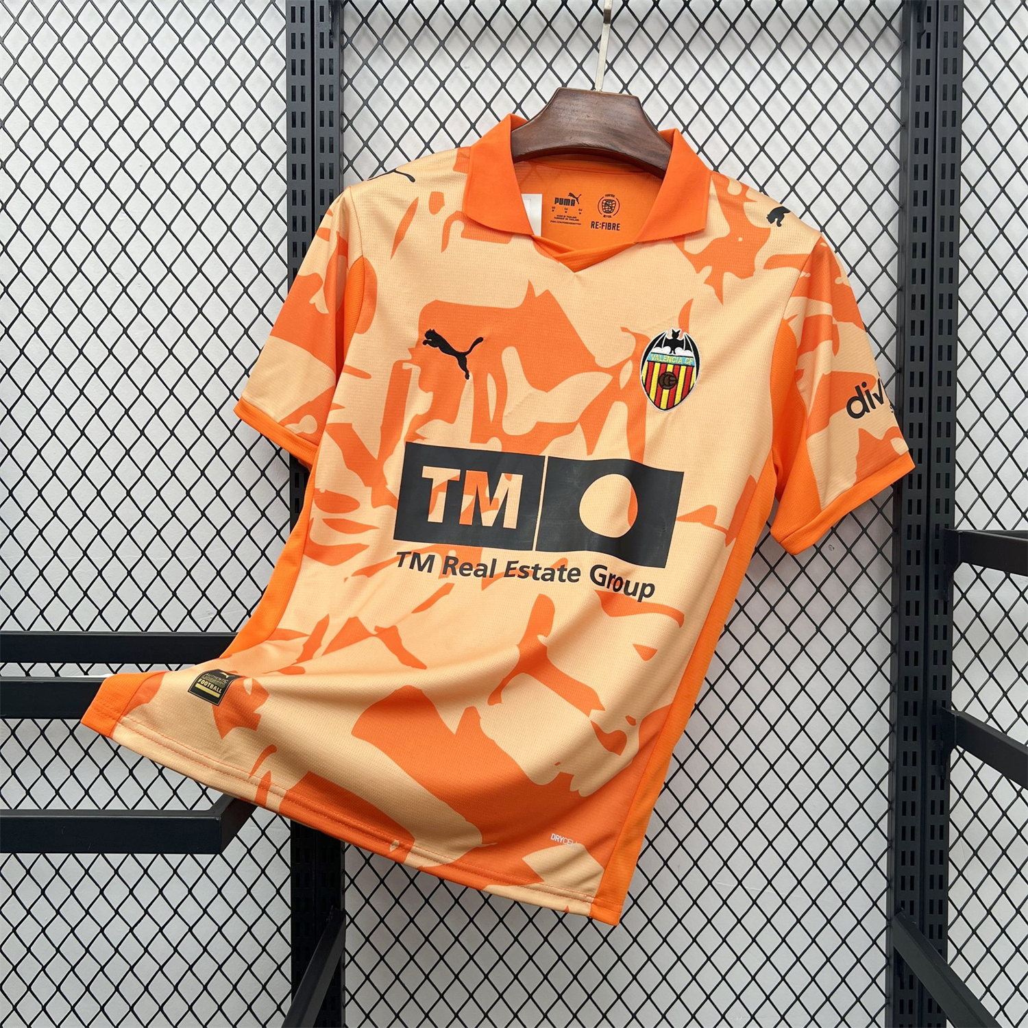 AlphaJersey-Valencia 25-26 Retro Style Jersey - Fans Version
