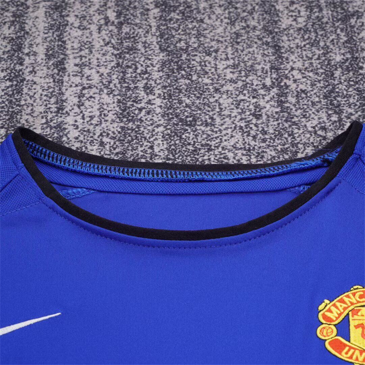 AlphaJersey-Retro Manchester United 2002-03 Third Kids Kit