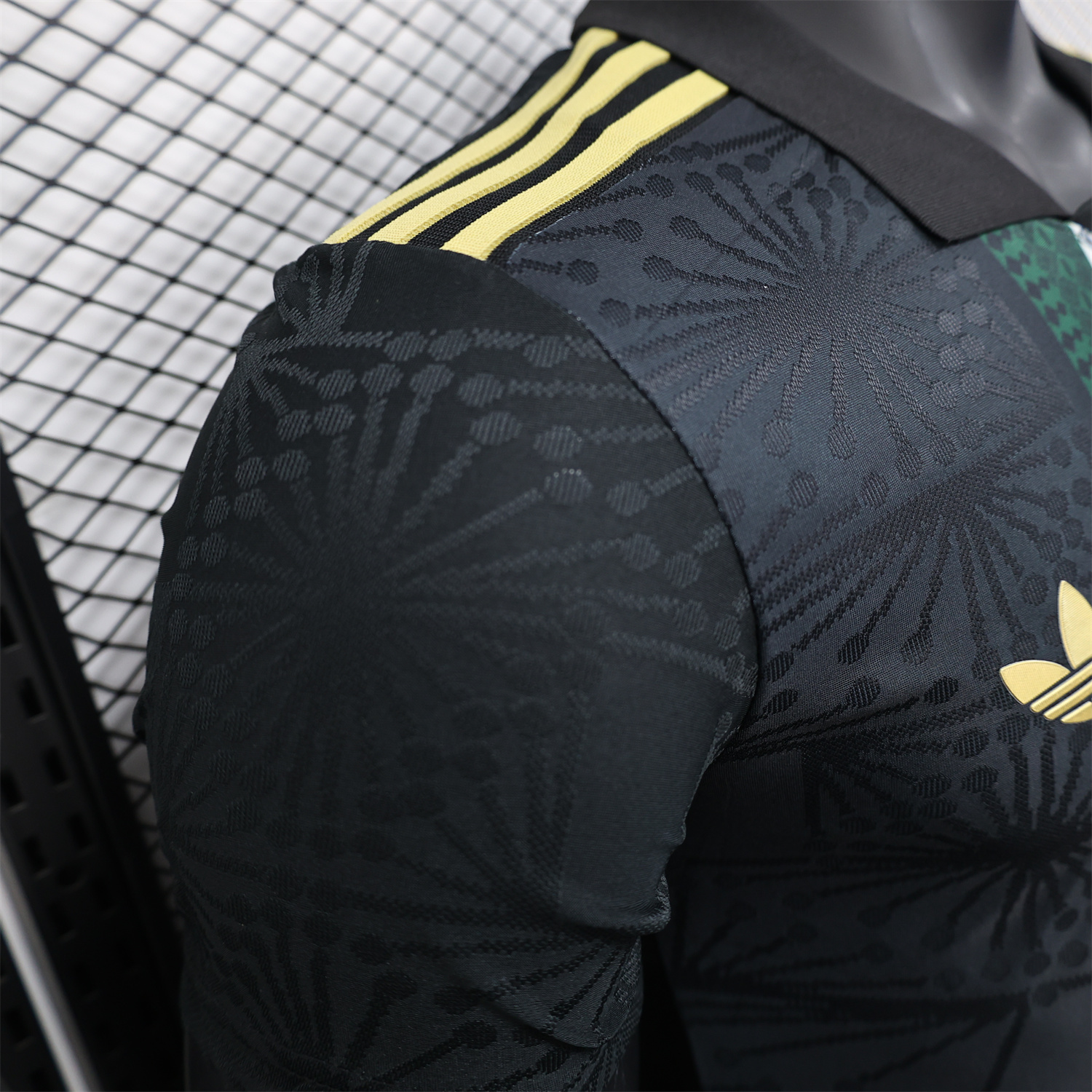 AlphaJersey-Mexico 25-26 Black Polo Jersey with Red White and Green Decorative Pattern - Player Version