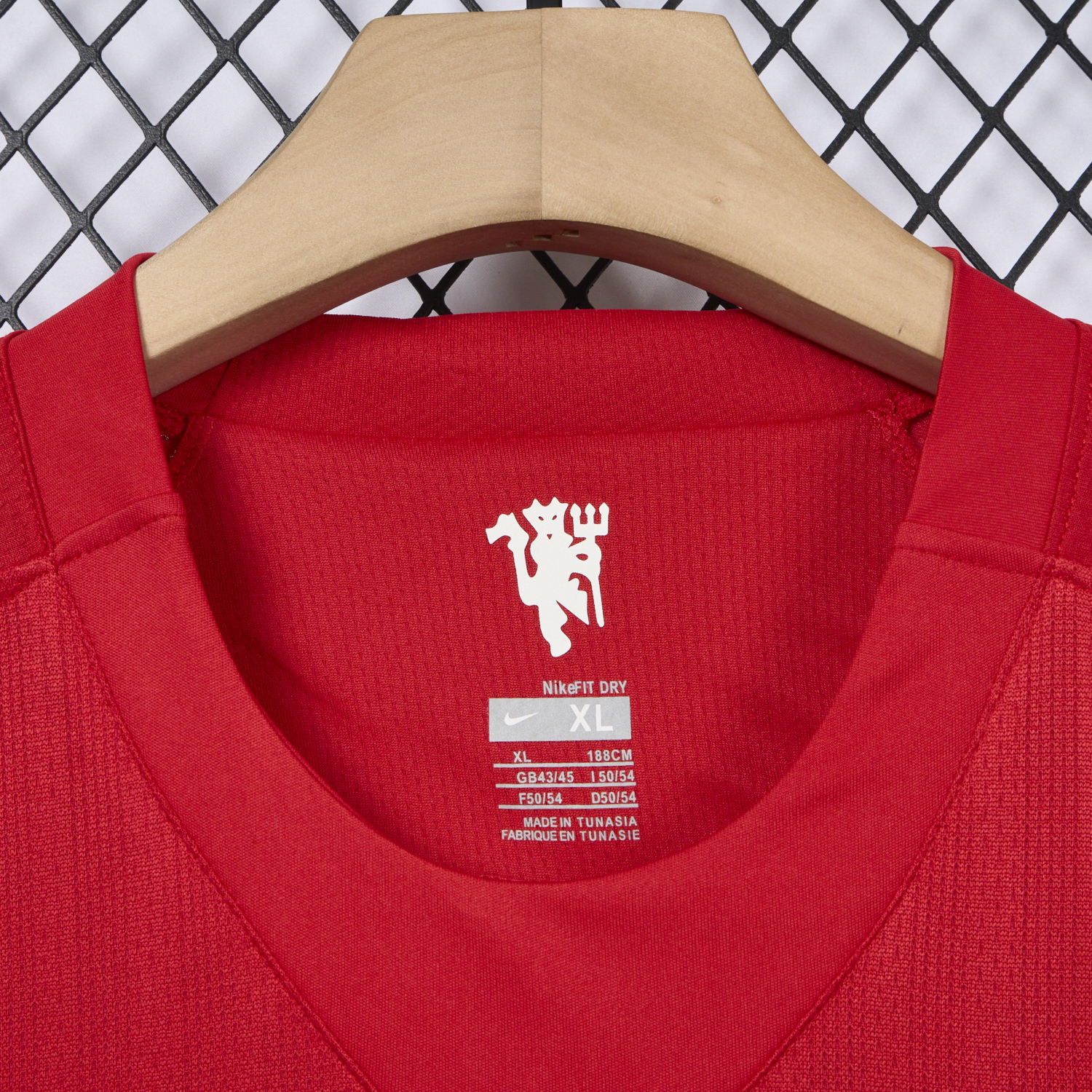 AlphaJersey-Retro Manchester United 2007-09 Home Jersey