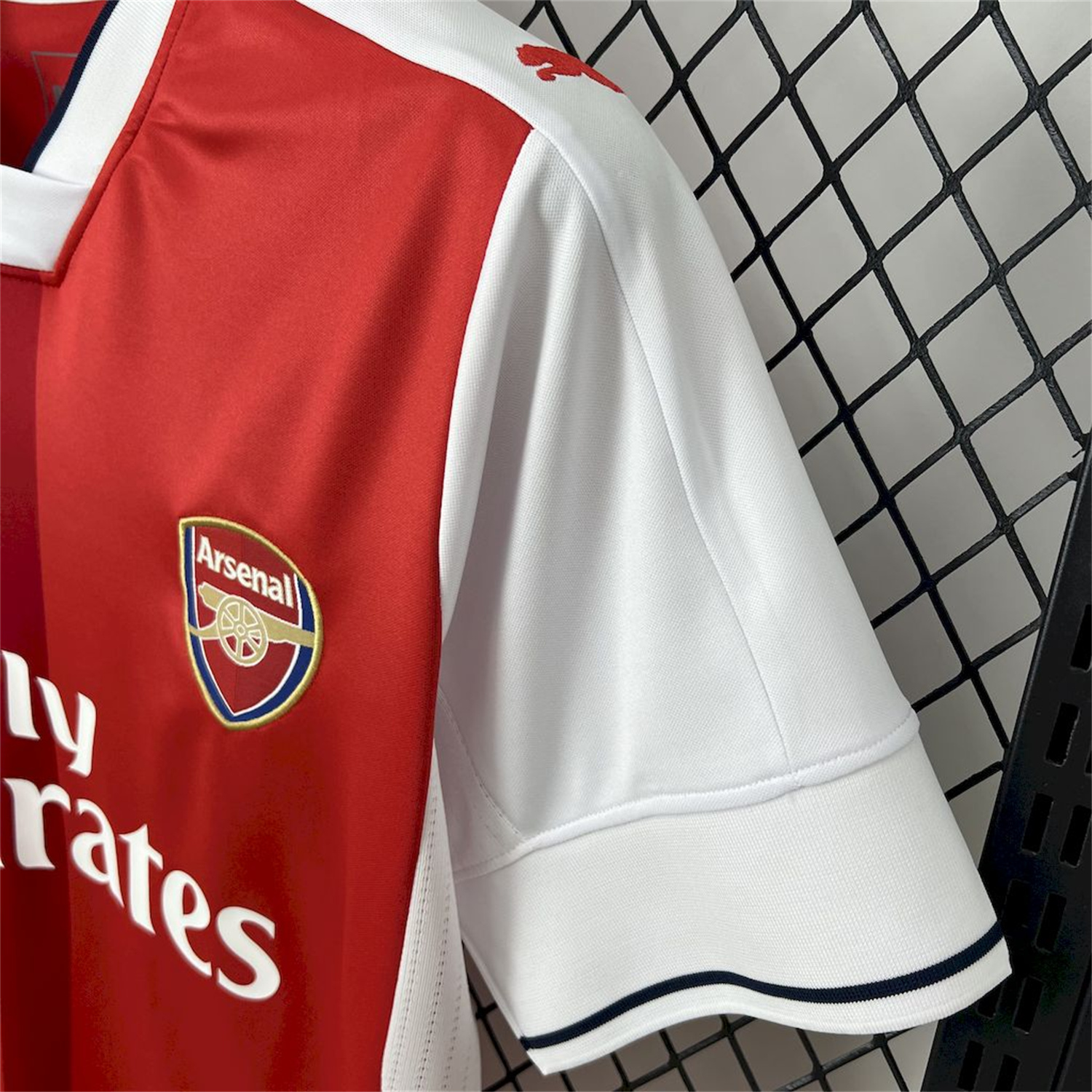 AlphaJersey-Retro Arsenal 2016-17 Home Jersey