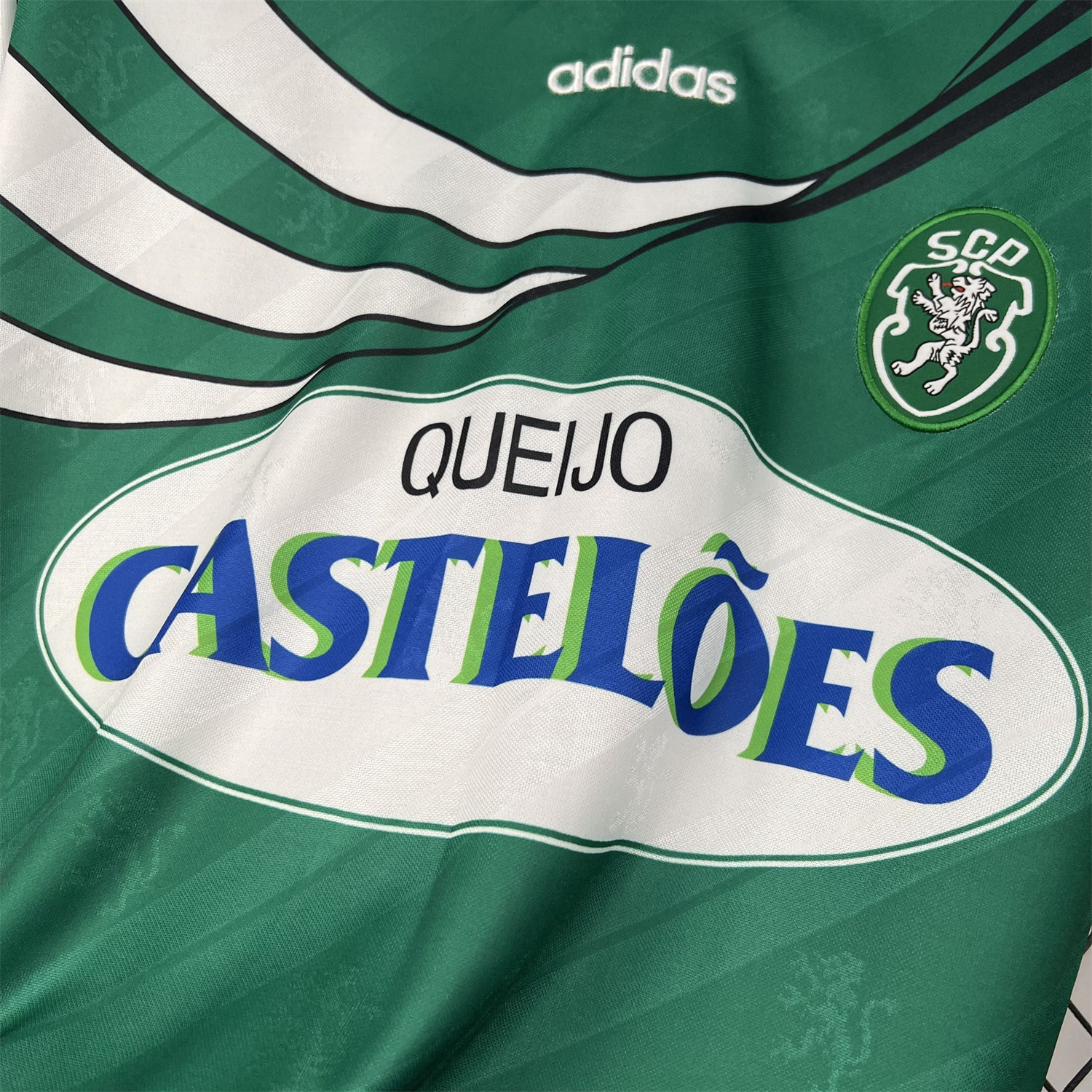 AlphaJersey-Retro Sporting CP 1994-95 Away Jersey