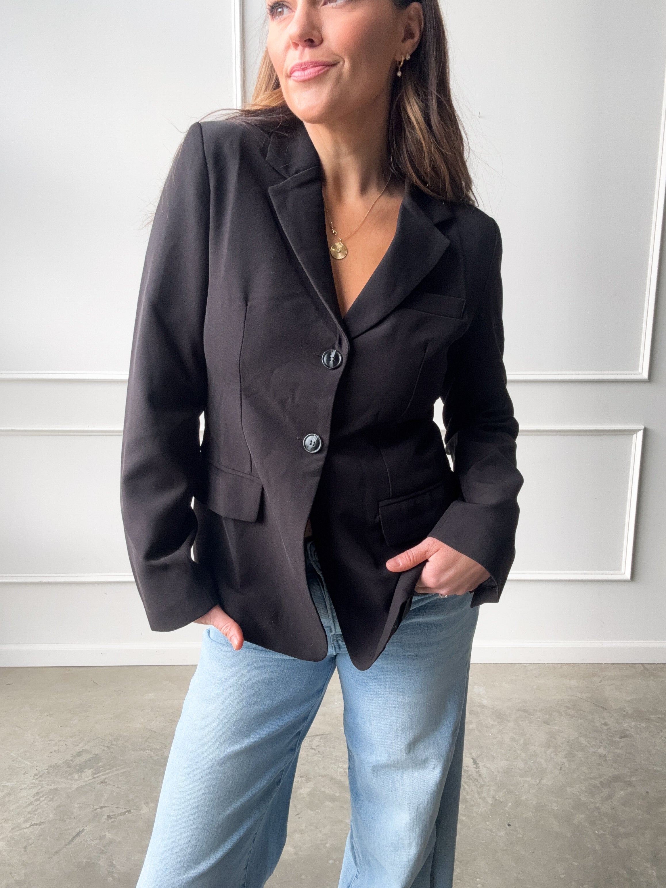 Black Fitted Blazer | Elegant Women's Fashion by coolavocek