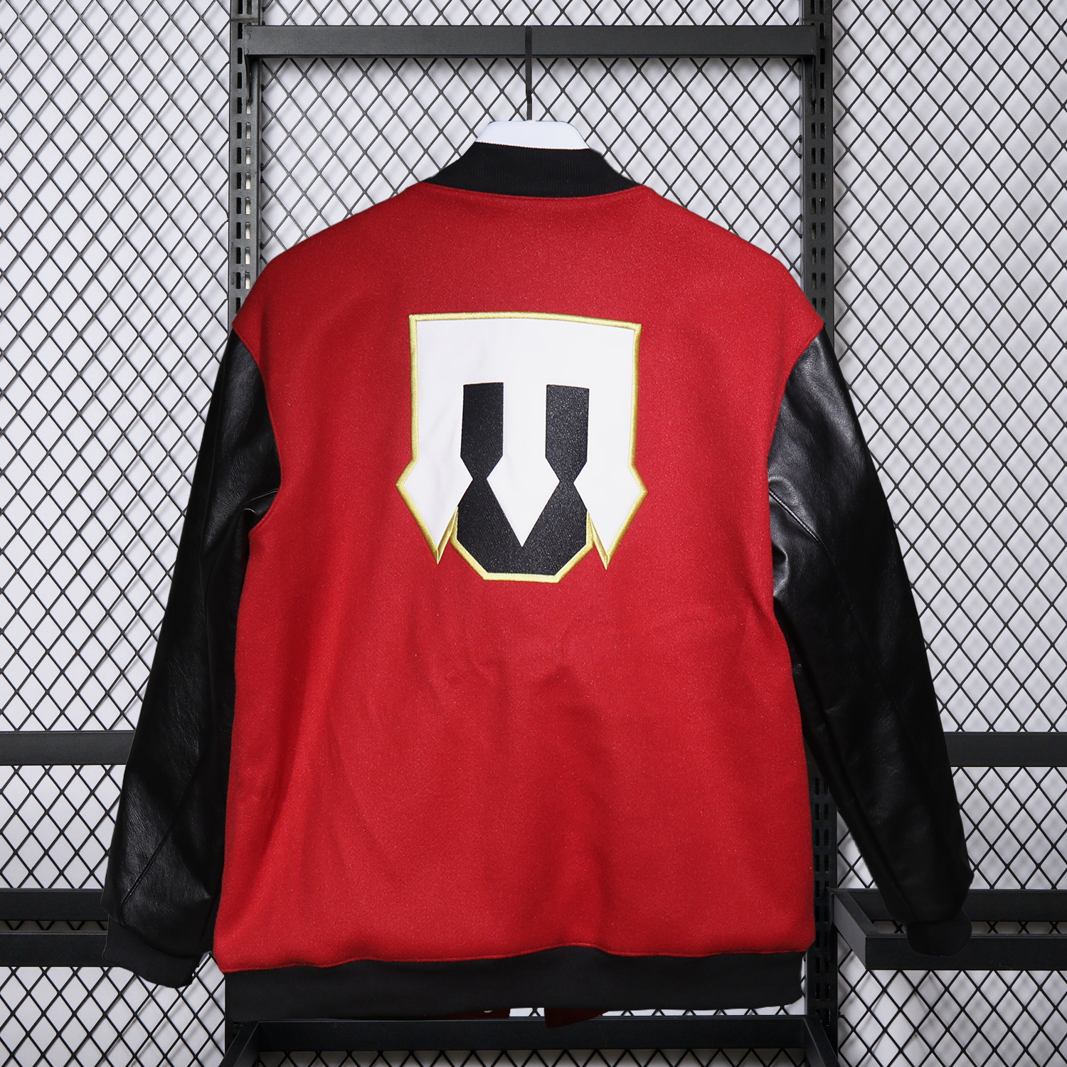 AlphaJersey-Manchester United 25-26 Warm Windbreaker Jacket - Red And Black