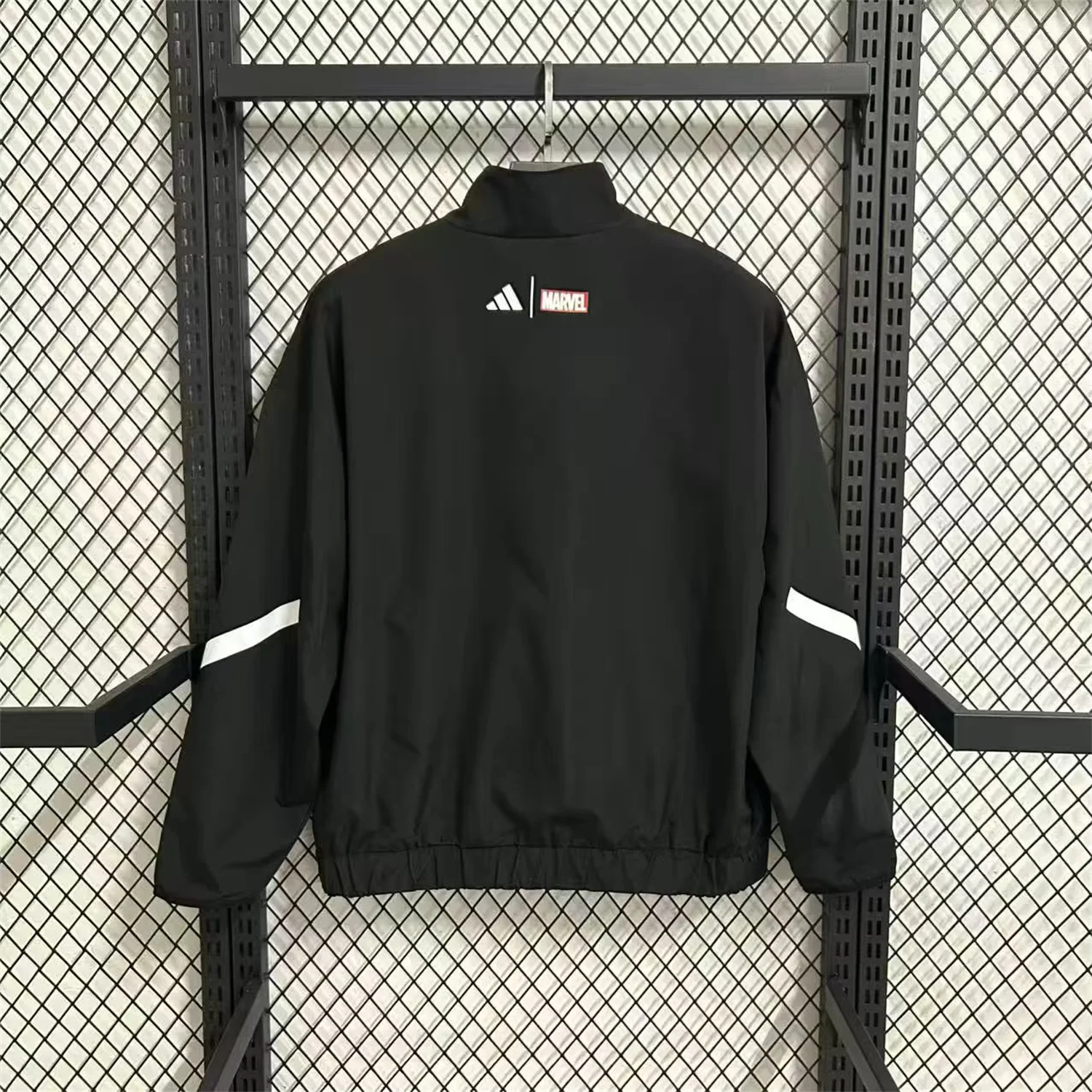 AlphaJersey-Real Madrid 25-26 Comics Special Windbreaker Jacket - Black