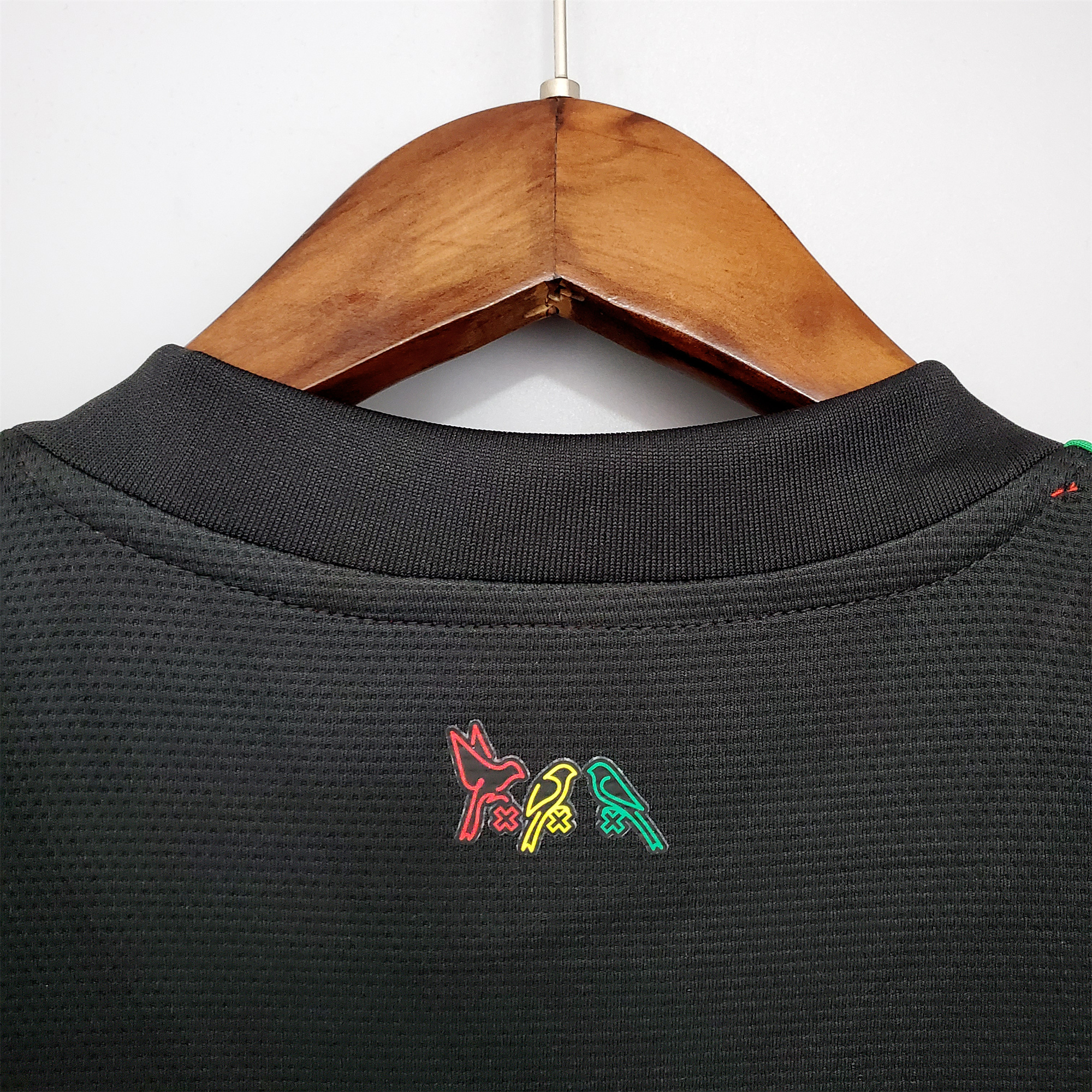 AlphaJersey-Retro Ajax 21-22 Third Jersey