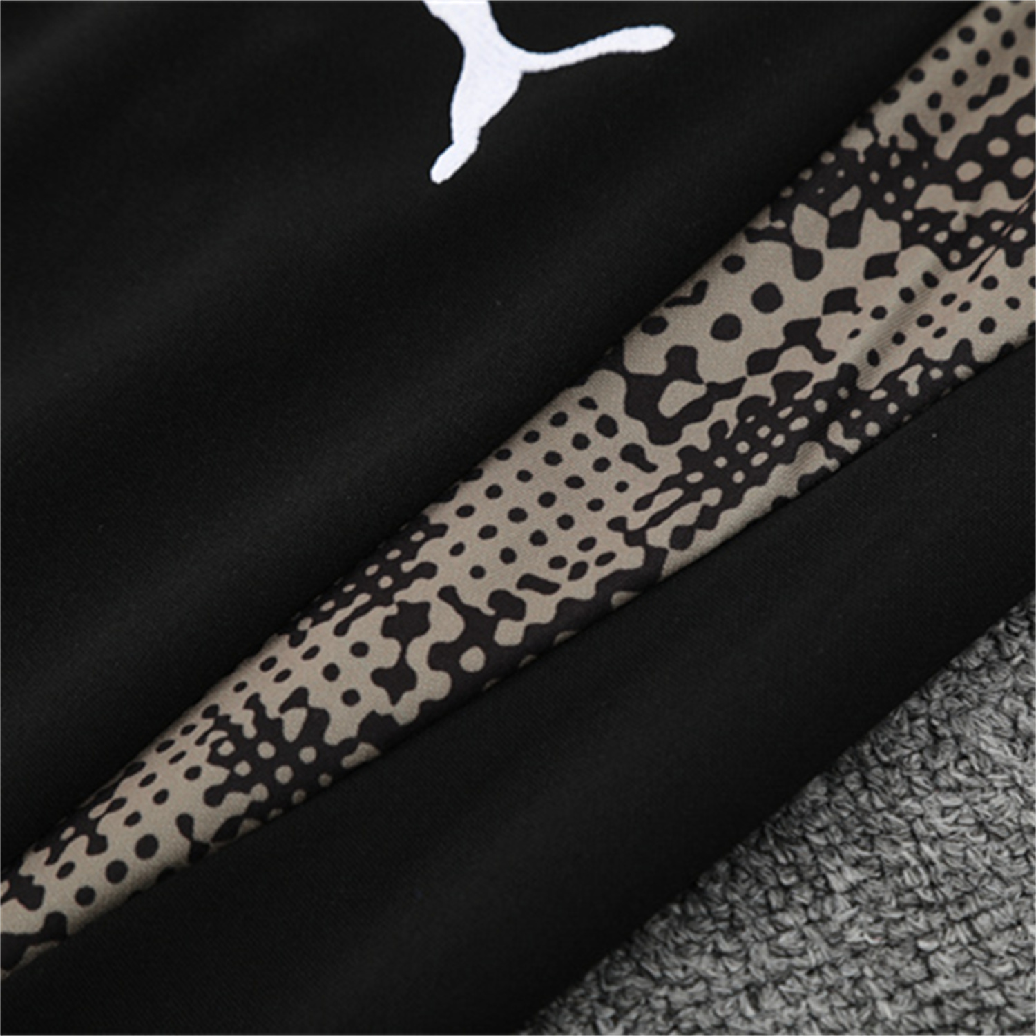 AlphaJersey-PSV Eindhoven 25-26 Long Sleeve Training Set - Army Green Top & Black Pants