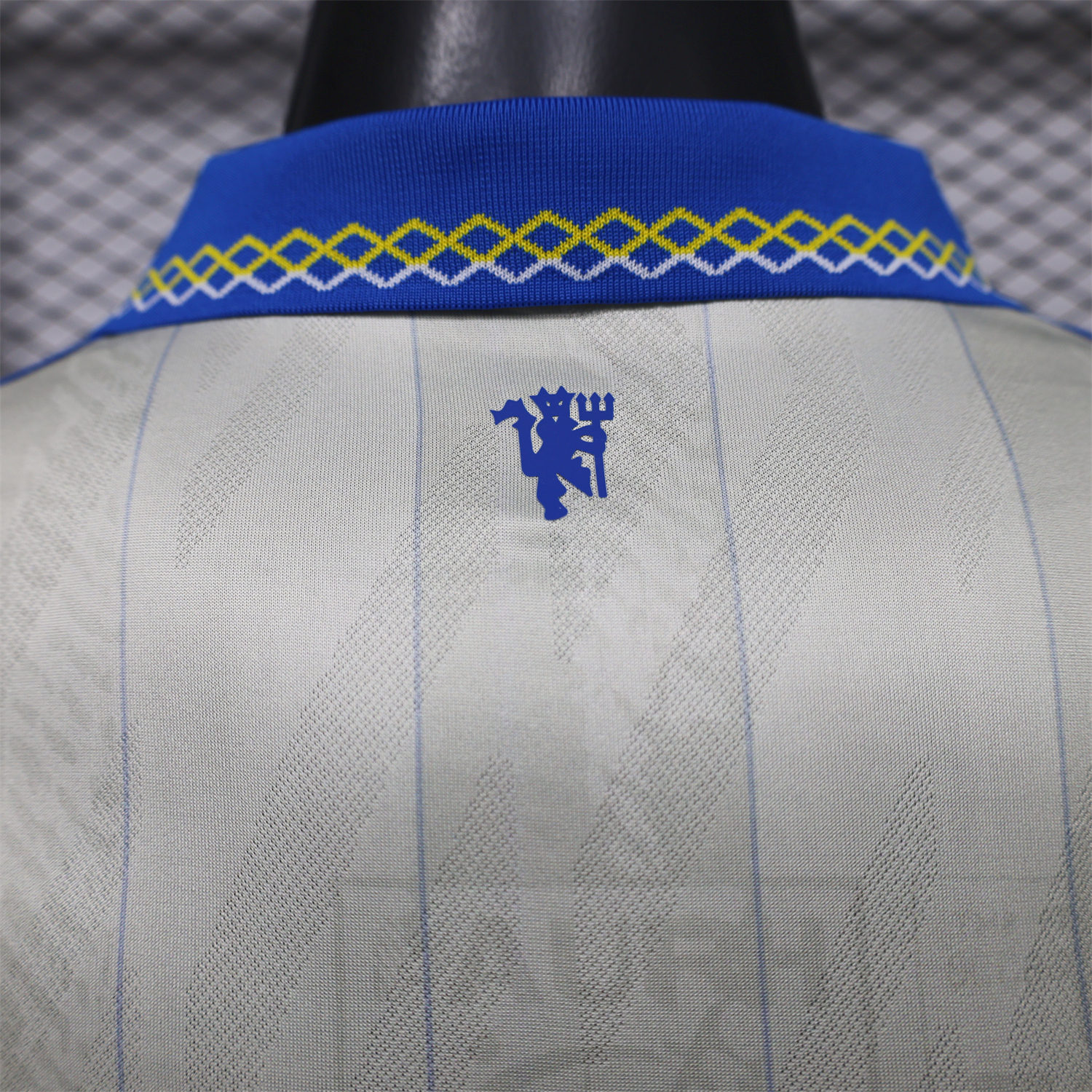 AlphaJersey-Manchester United 26-27 Terrace Icon Retro Casual Style Light Color Polo Jersey - Player Version