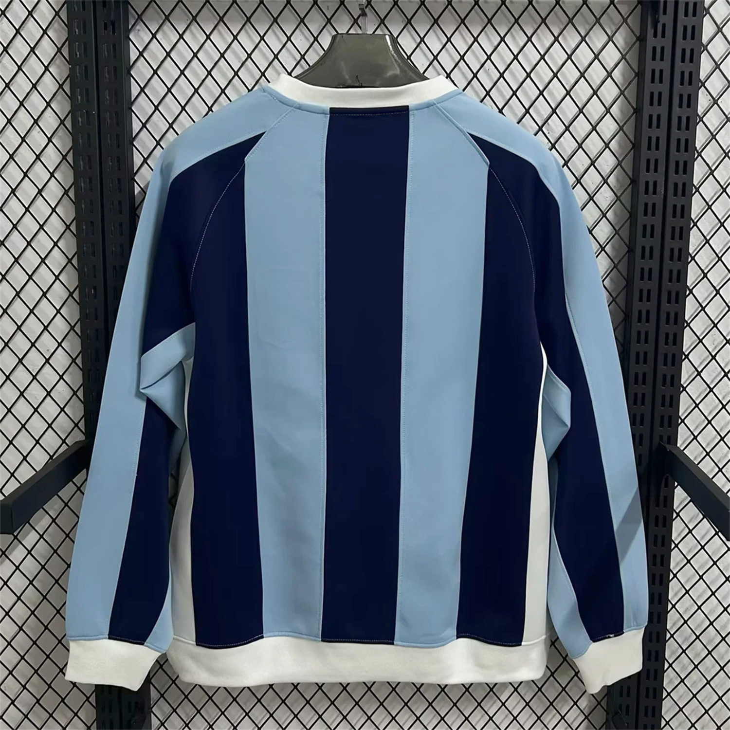 AlphaJersey-Argentina 25-26 Retro Style Unisex Pullover Hoodie