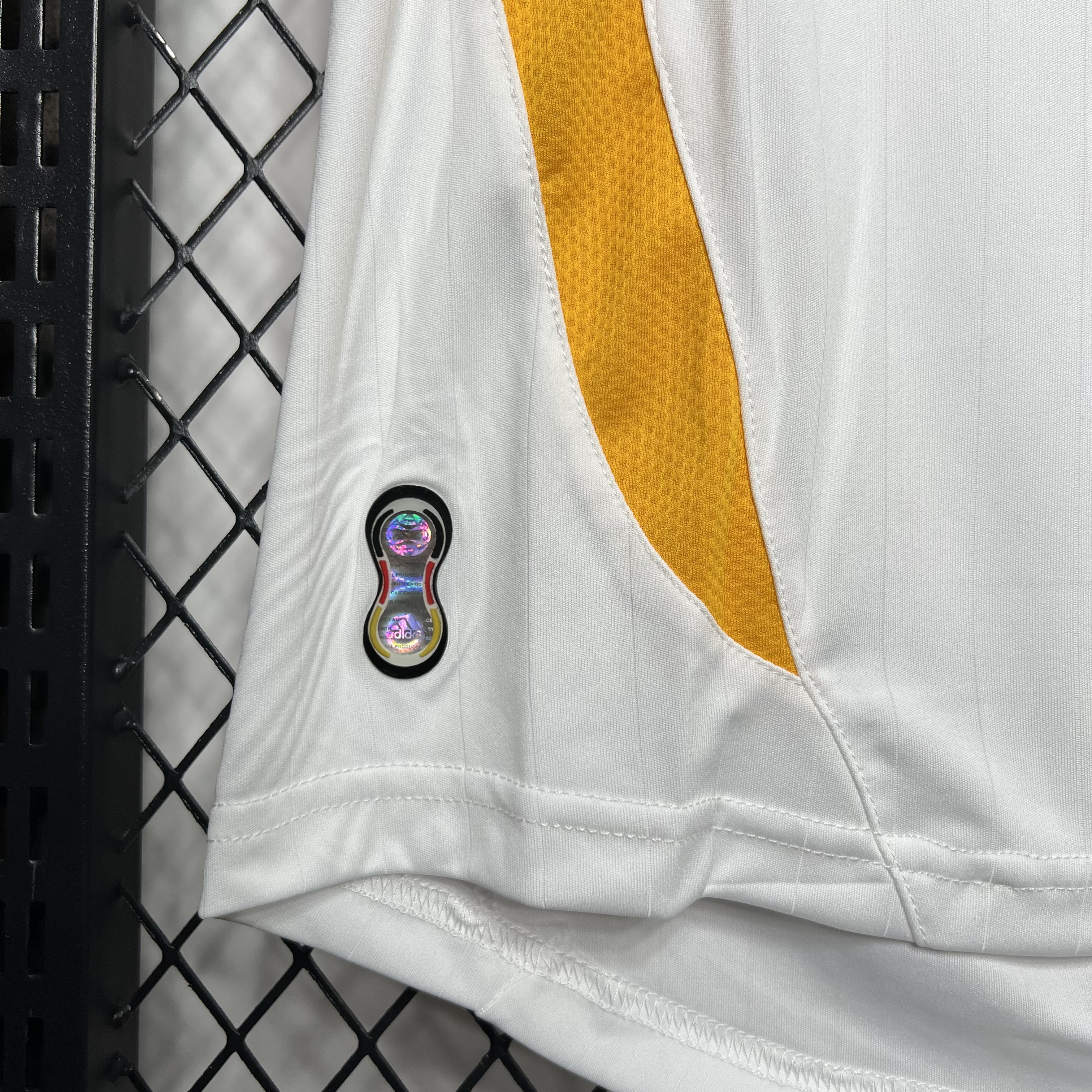 AlphaJersey-Retro Germany 2006 Home Stadium Jersey