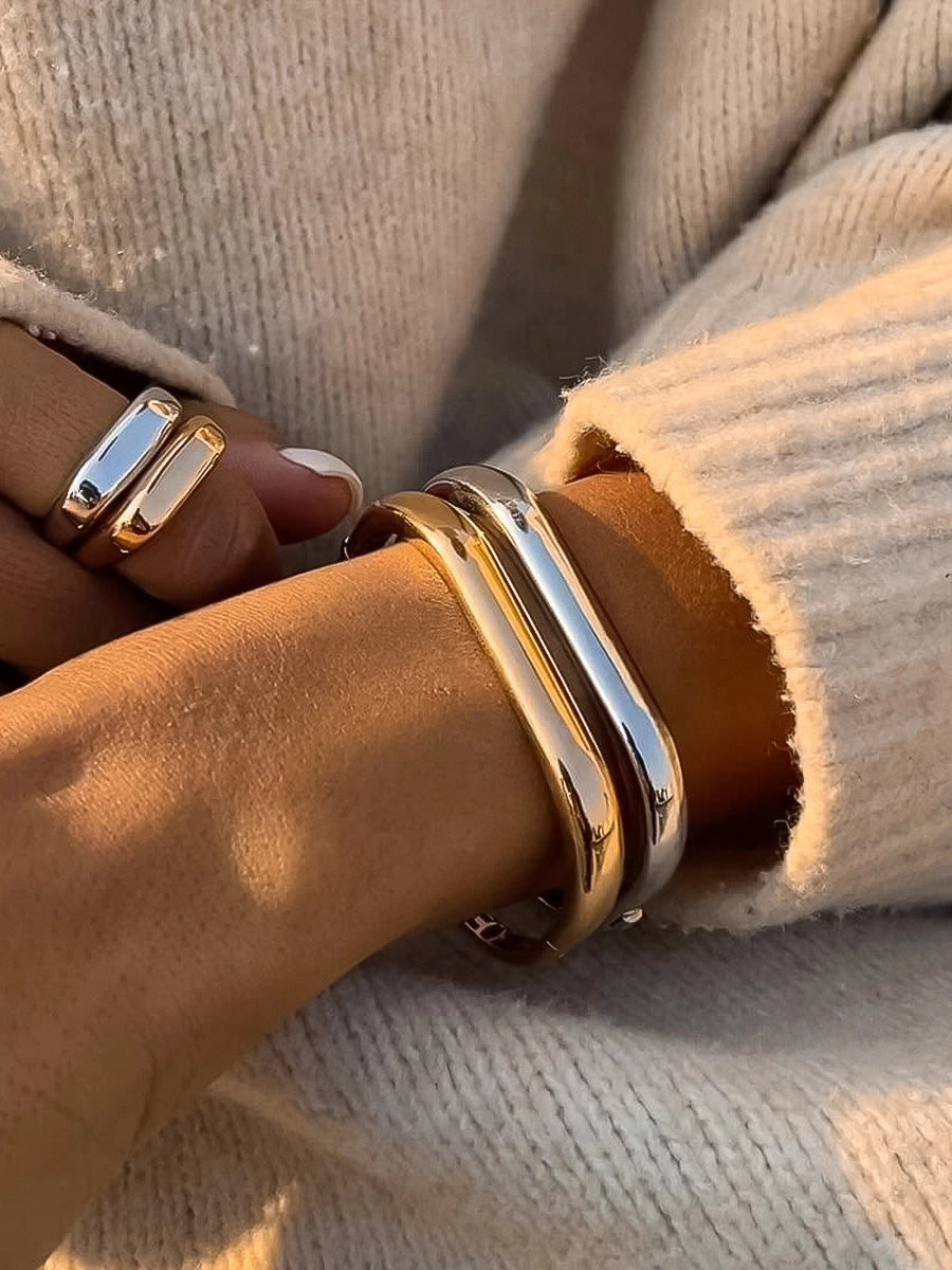 Classic Silver/Gold Bangles | Elegant Women's Fashion by coolavocek