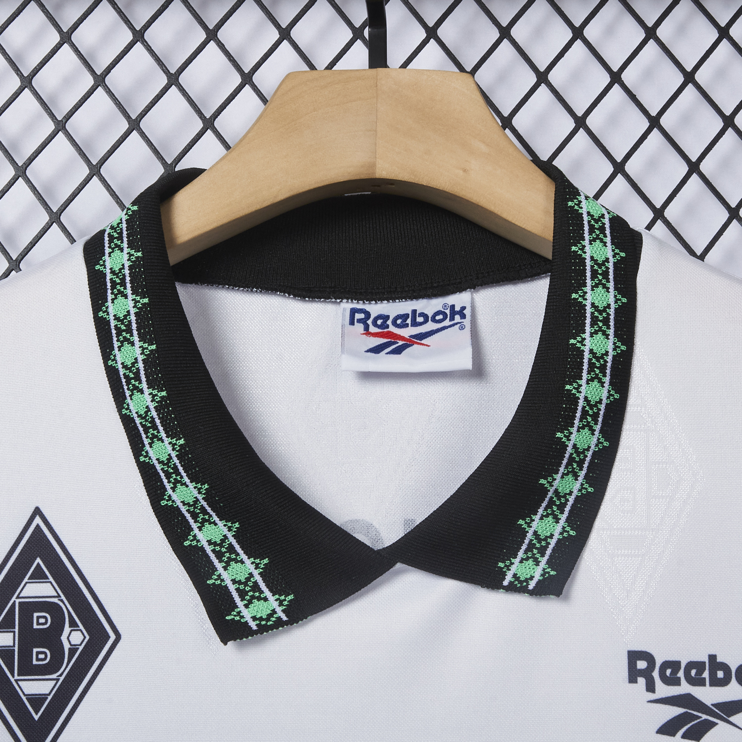 AlphaJersey-Retro Borussia Mönchengladbach 1995-96 Home Jersey