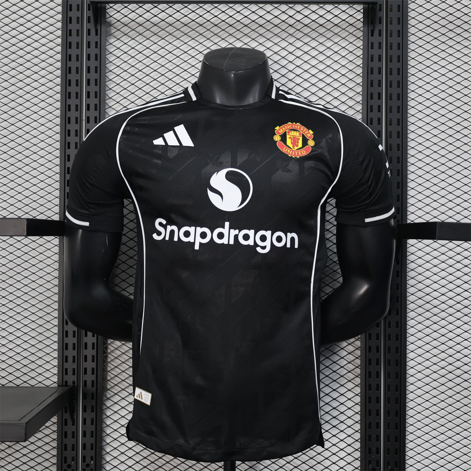 AlphaJersey-Manchester United 25-26 Black Training Jersey - Player Version