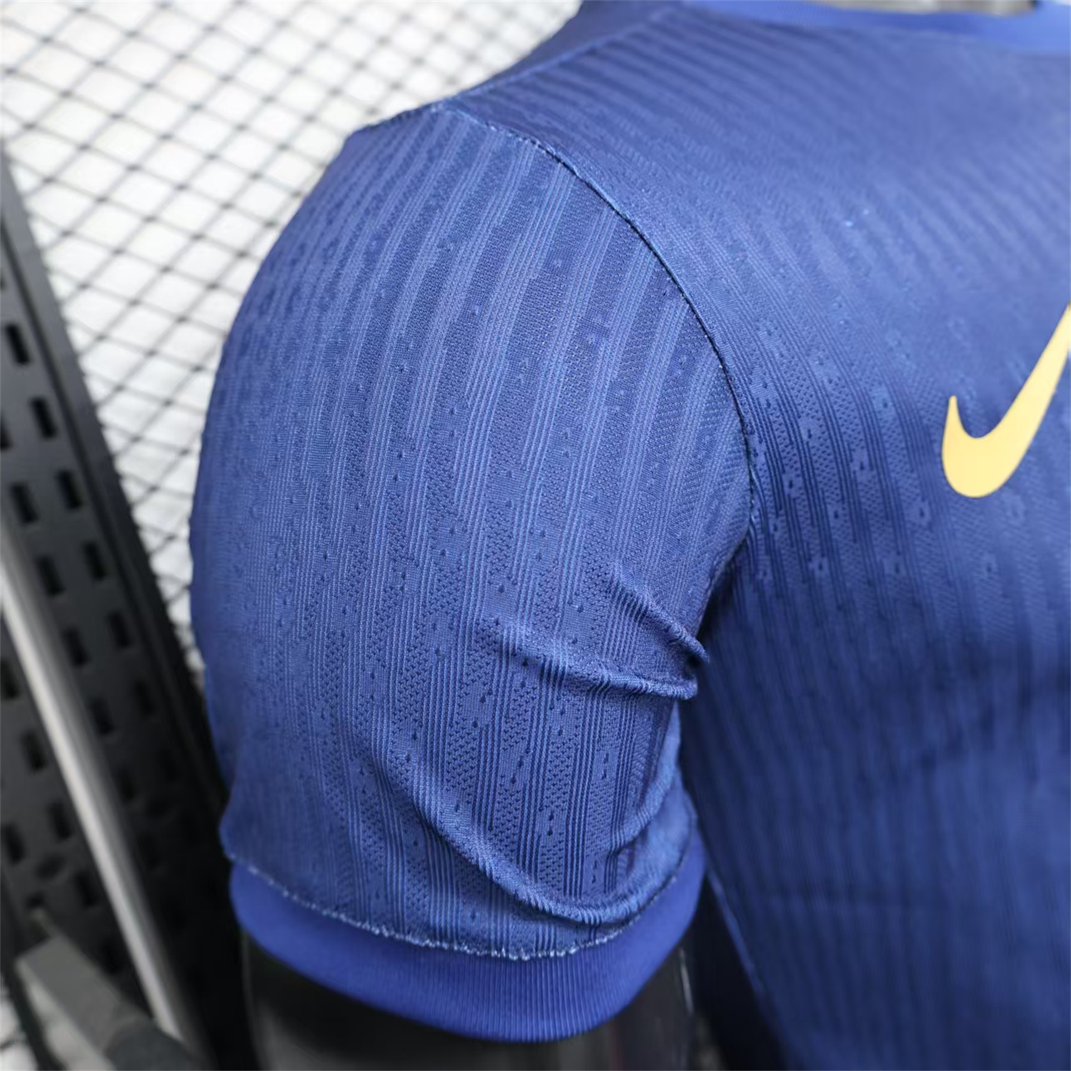 AlphaJersey-Barcelona 25-26 Red & Blue Guards Dark Blue Special Jersey - Player Version
