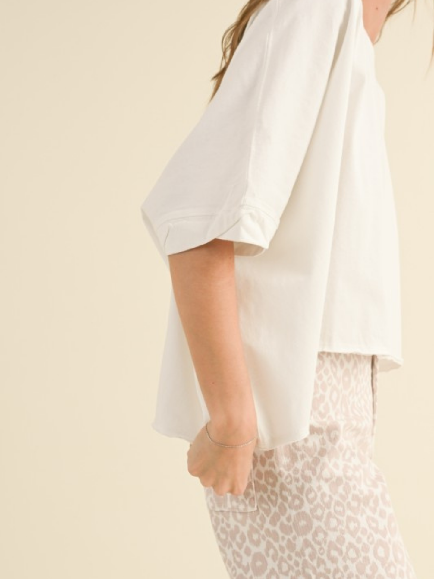 Oversize Cotton Tee | Elegant Women's Fashion by coolavocek