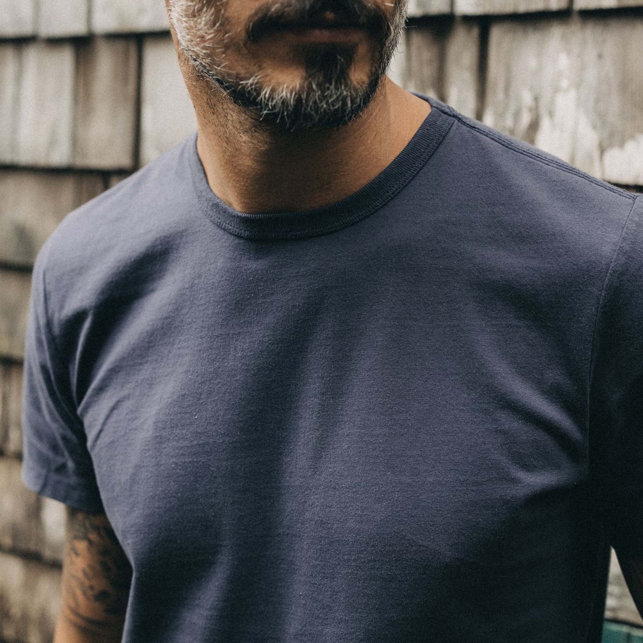 The Organic Cotton Tee in Navy | Modern Menswear by yycbvcnbmmnbm