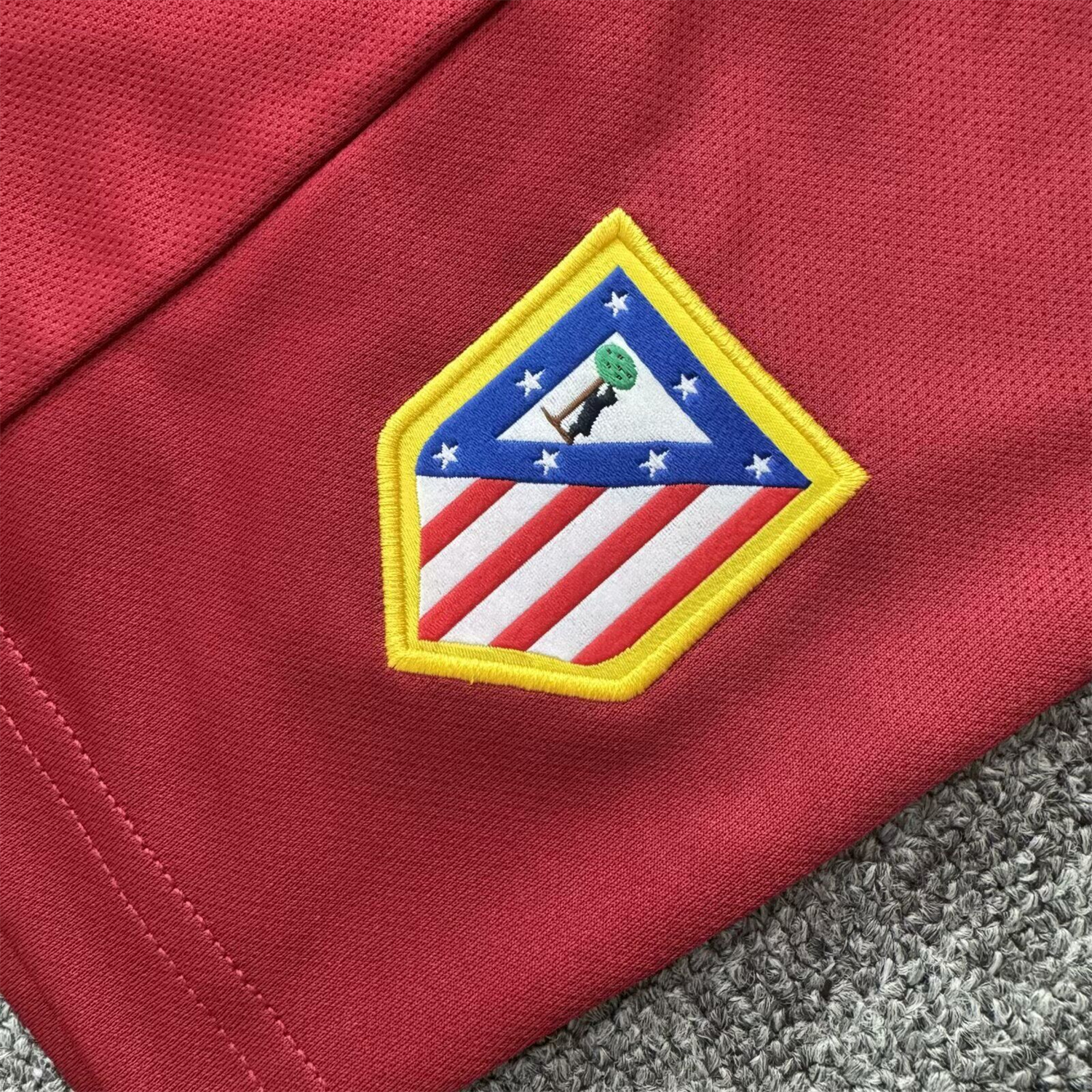 AlphaJersey-Retro Atletico Madrid 2004-05 Away S.p.i.d.e.r M.a.n Special Long Sleeves Kids Kit