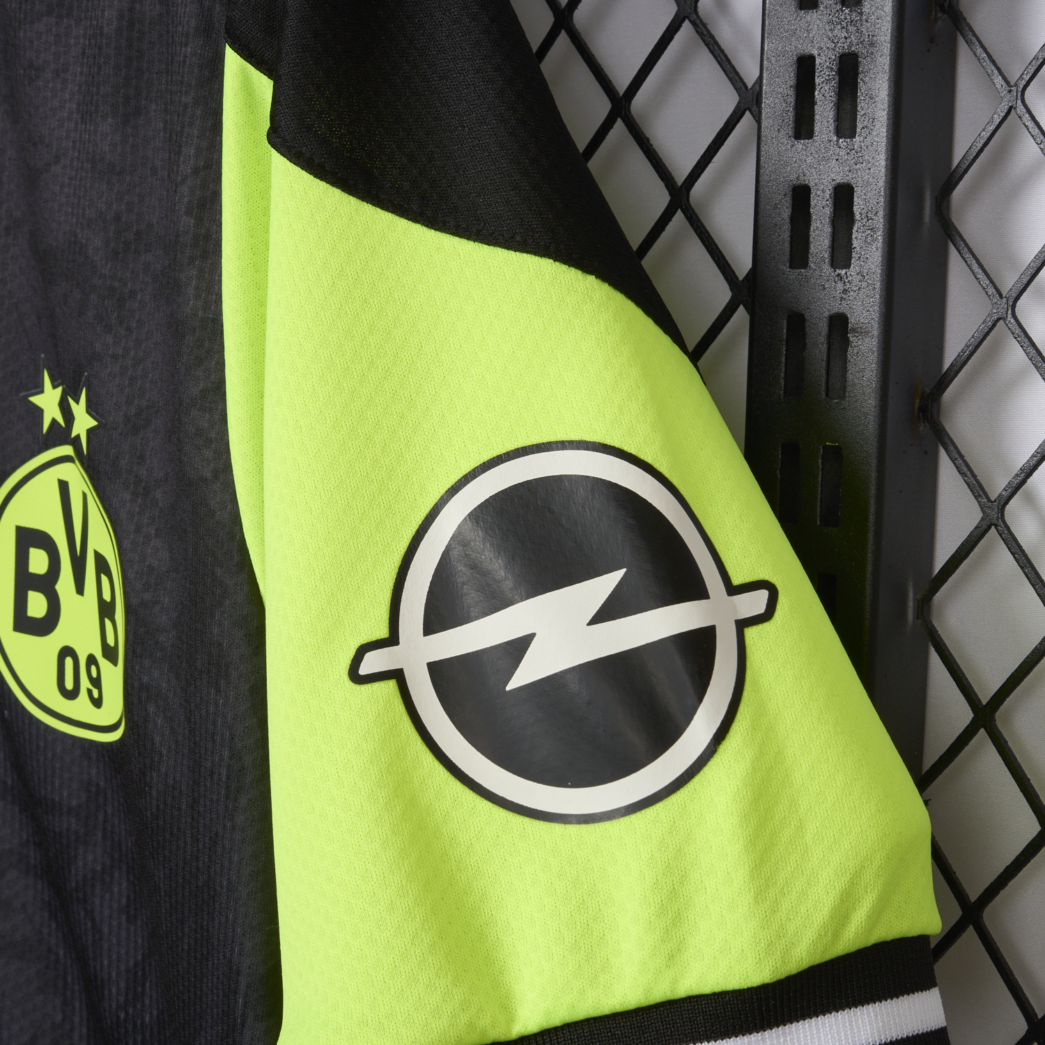 AlphaJersey-Retro Dortmund 2020-21 Black Special Edition Jersey
