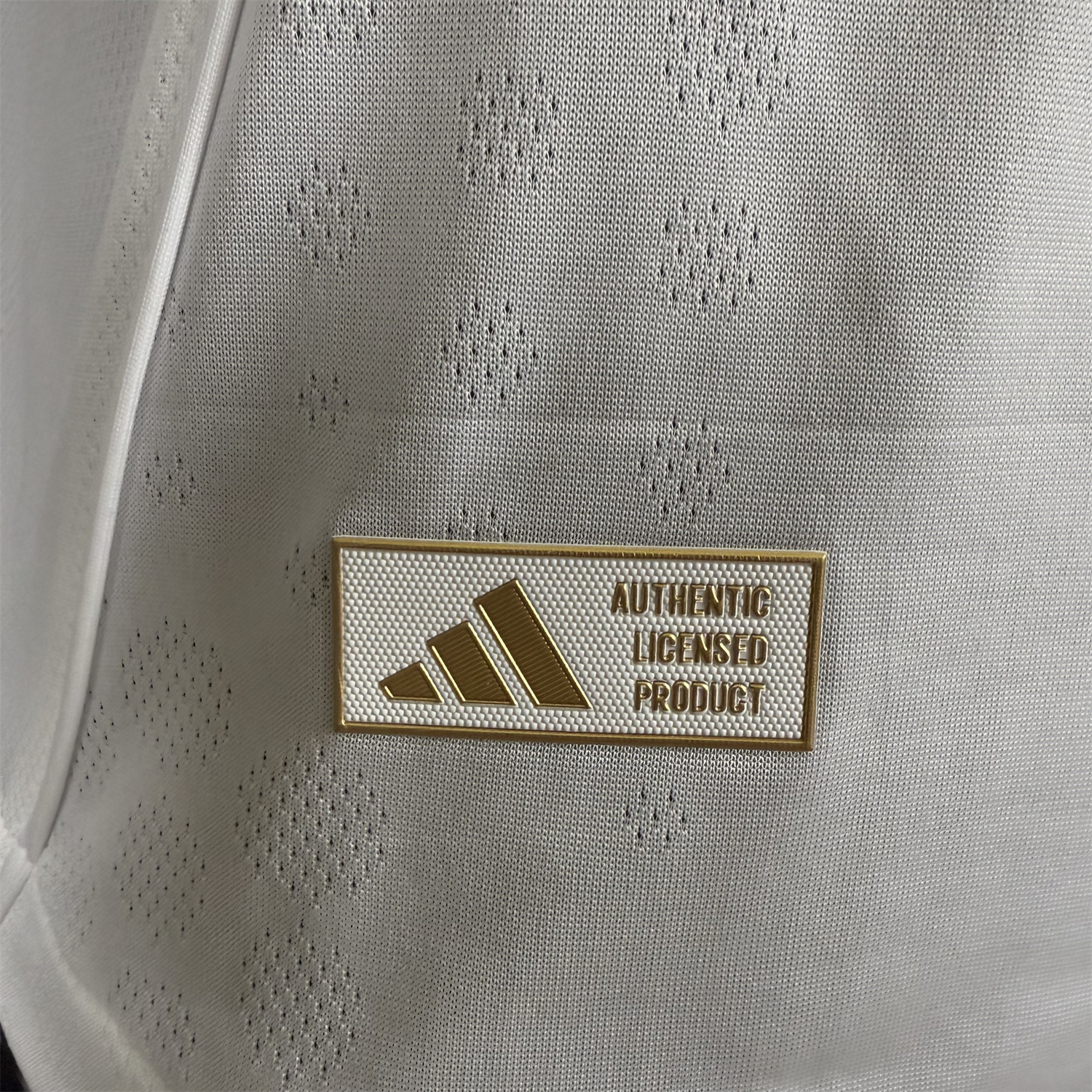 AlphaJersey-Leeds United 25-26 Home Jersey - Player Version