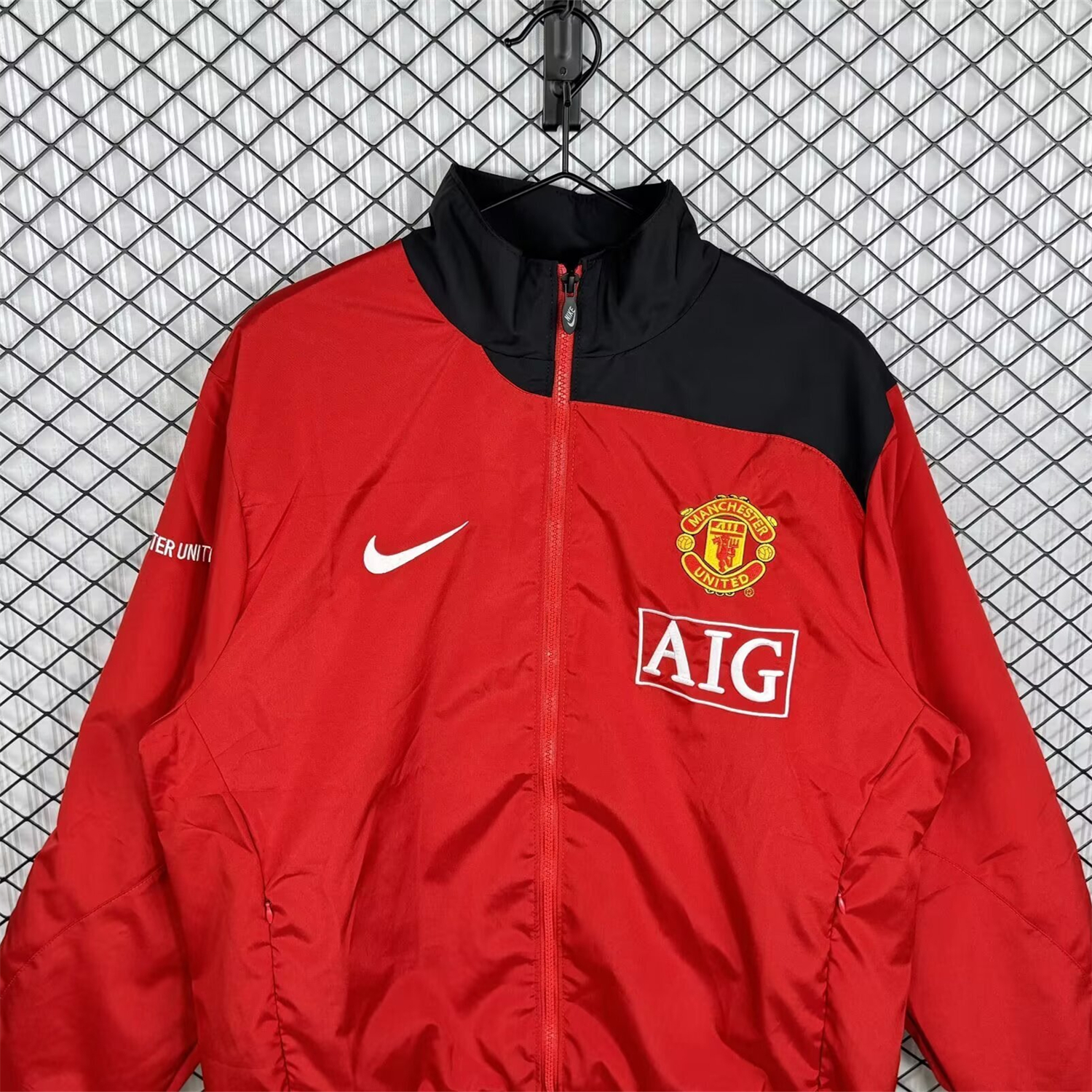 AlphaJersey-Retro Manchester United 2007-08 Red Windbreaker Jacket