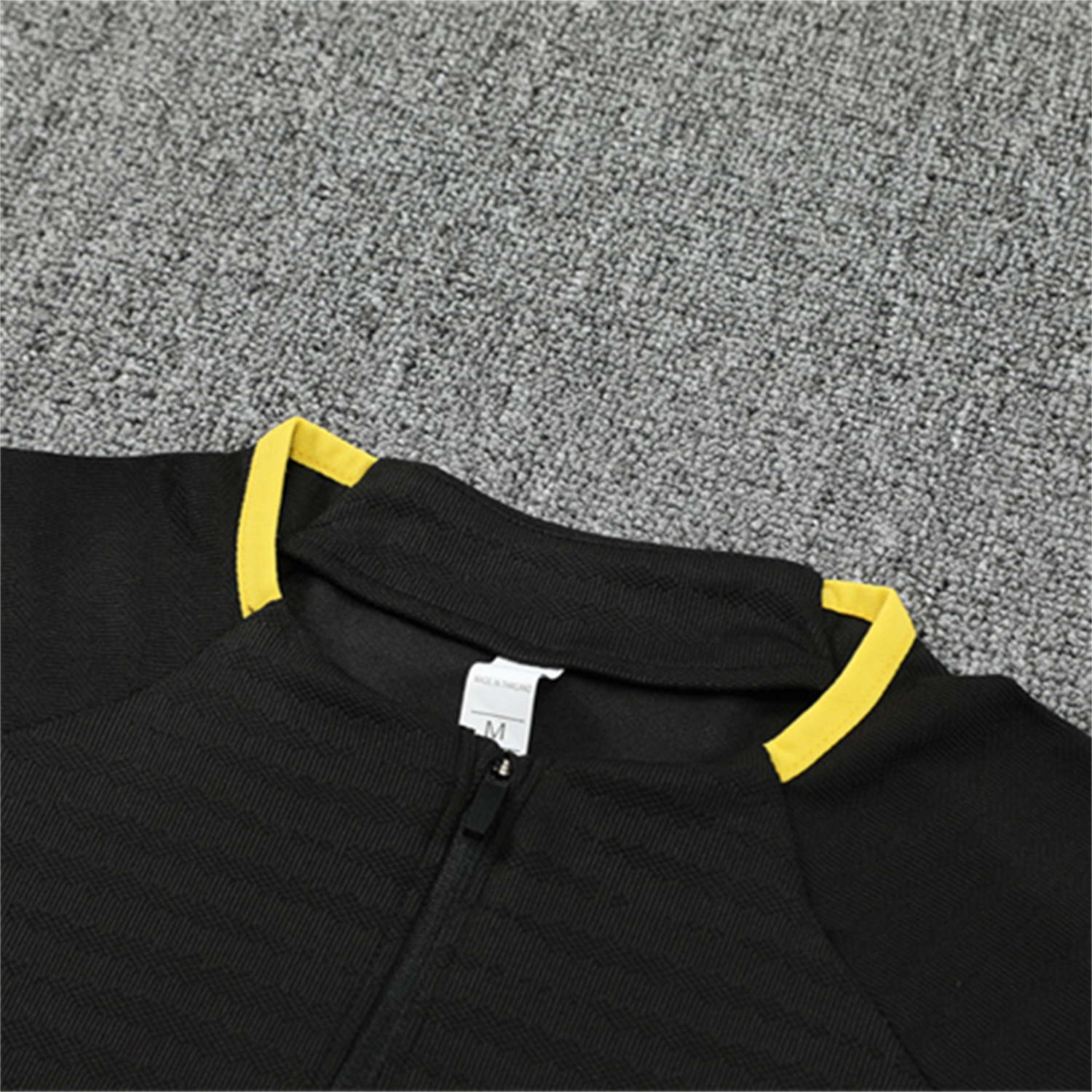 AlphaJersey-Manchester United 25-26 Kids Long Sleeve Training Set - Black Top & Black Pants