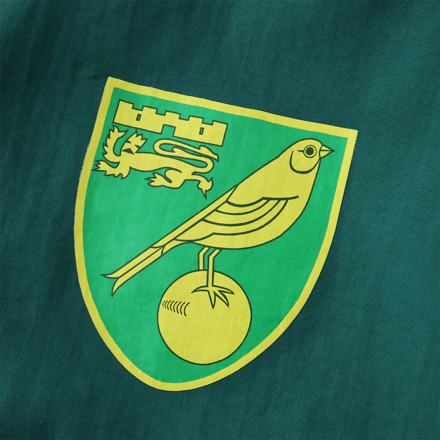 AlphaJersey-Norwich City 1992-94 Retro Style Double Sided Reversible Windbreaker - Green & Yellow