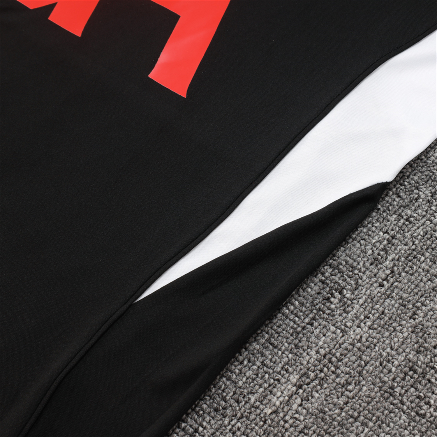 AlphaJersey-Liver.pool 25-26 Vest Training Set - Black Vest & Black Shorts
