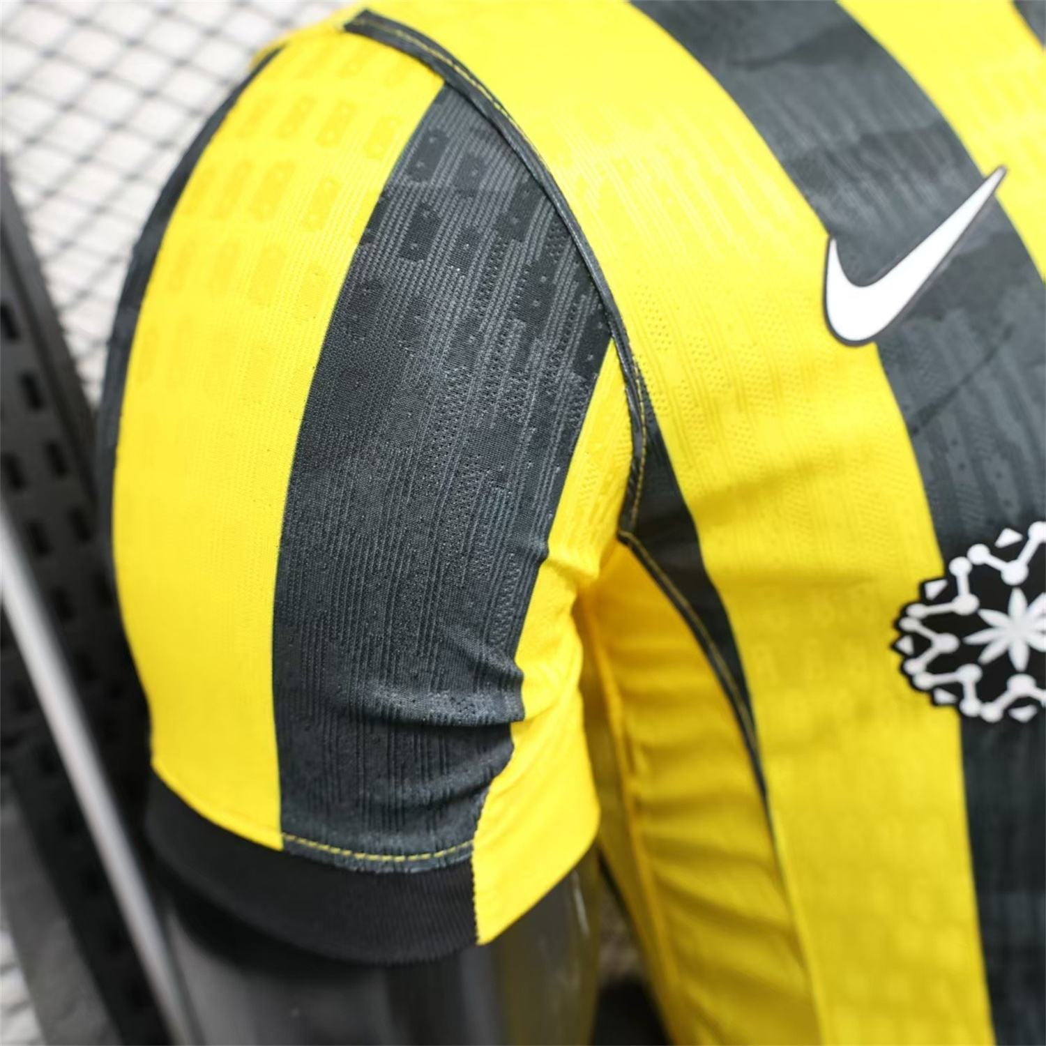 AlphaJersey-Al Ittihad Jeddah United 25-26 Home Yellow New Sponsors Jersey - Player Version