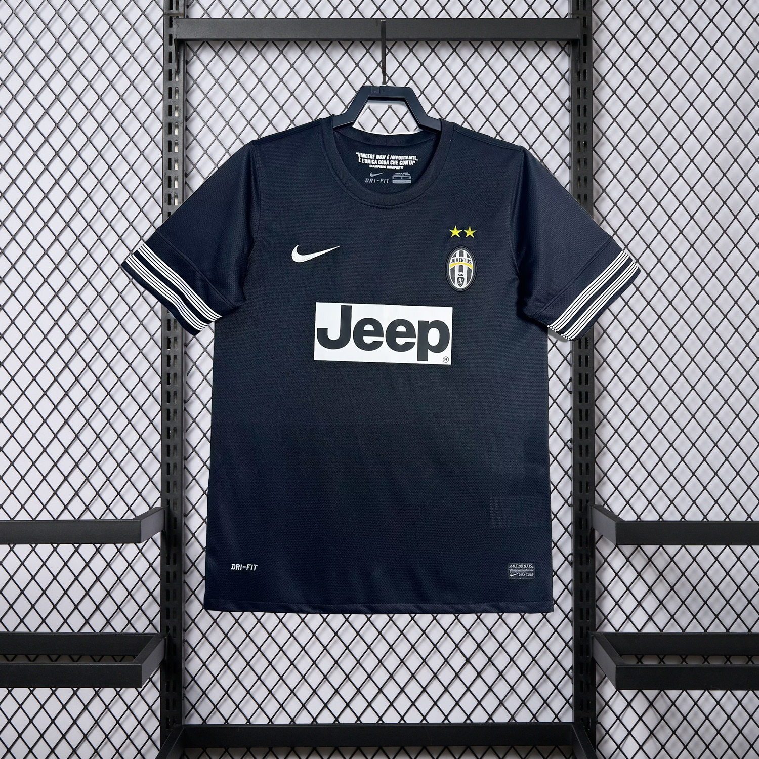 AlphaJersey-Retro Juventus 2012-13 Away Jersey
