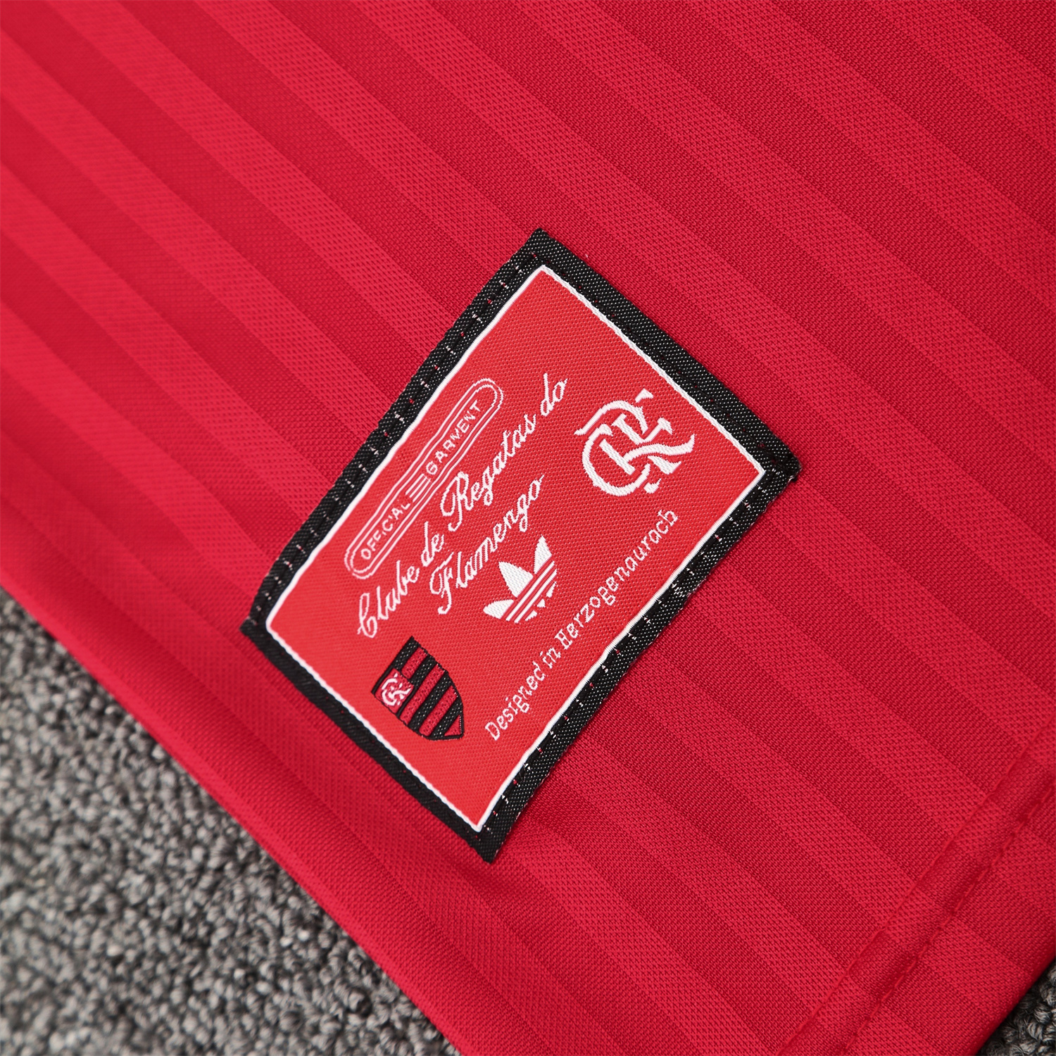AlphaJersey-Flamengo 25-26 Short-Sleeve Training Set - Red Top & Black Shorts