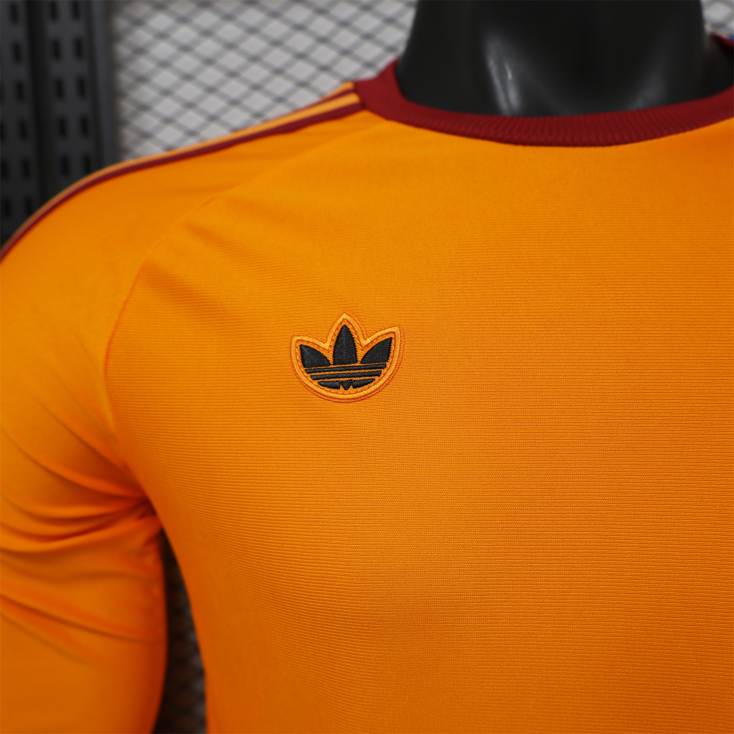 AlphaJersey-AS Roma 25-26 Retro Casual Style Orange Special Long Sleeves Jersey - Player Version