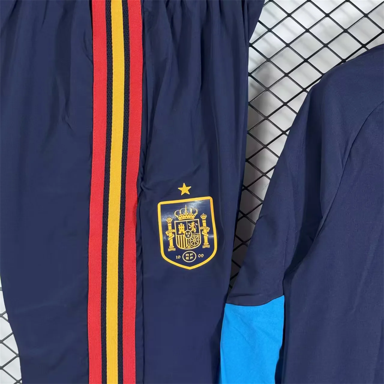 AlphaJersey-Spain 2026 Windbreaker Training Set - Blue Top and Pants