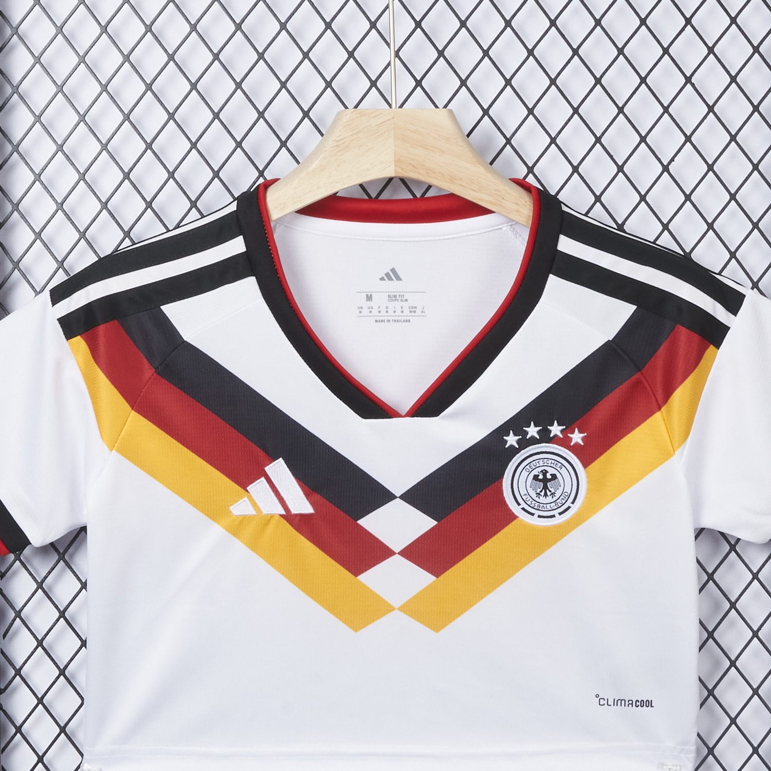 AlphaJersey-Women's Germany 2026 Home Cropped Jersey